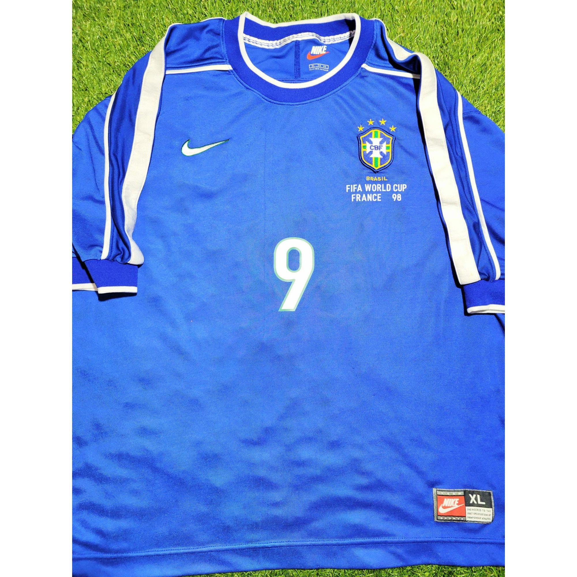 image of Nike Ronaldo Brazil 1998 World Cup Away Soccer Jersey Shirt XL in Blue, Men's