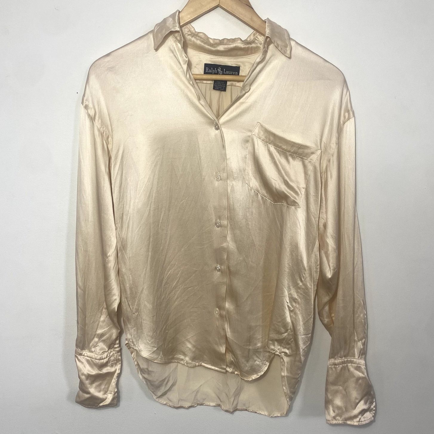 Polo Ralph Lauren Vintage Polo Ralph Lauren 100% Silk Button Up Shirt Ivory Size XS / US 0-2 / IT 36-38 - 1 Thumbnail