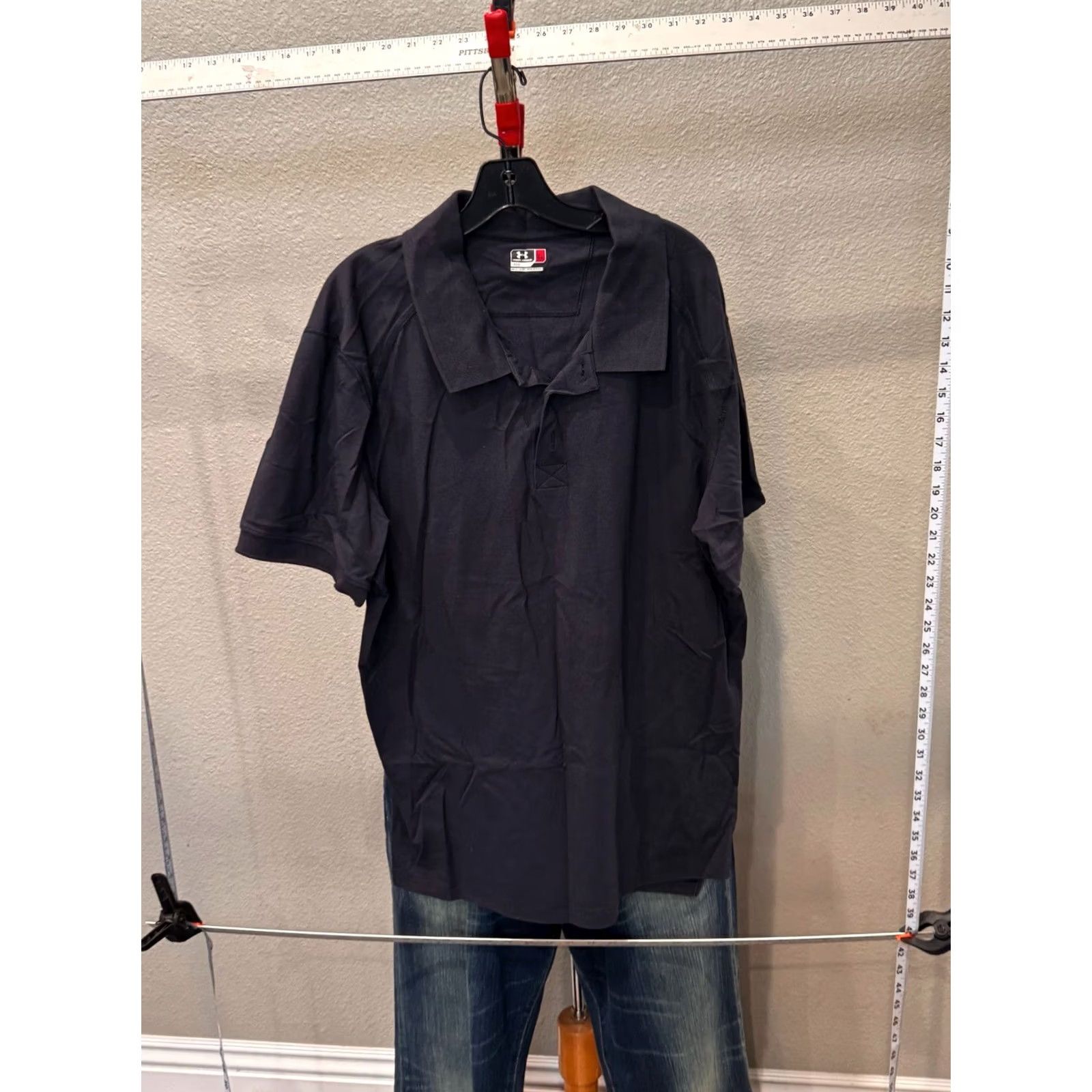 Under Armour Under Armour Polo Shirt XL Men Short Sleeve Dark Loose/Loose Short Sleeve Polo Shirt XL Mens Size US XL / EU 56 / 4 - 2 Thumbnail