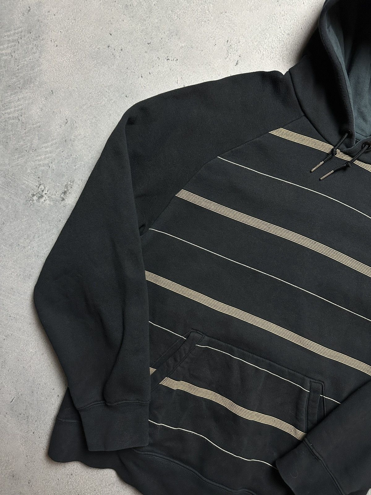 Nike Vintage Strippers Hoodie Nike small swoosh y2k logo USA 00s Size US M / EU 48-50 / 2 - 2 Thumbnail