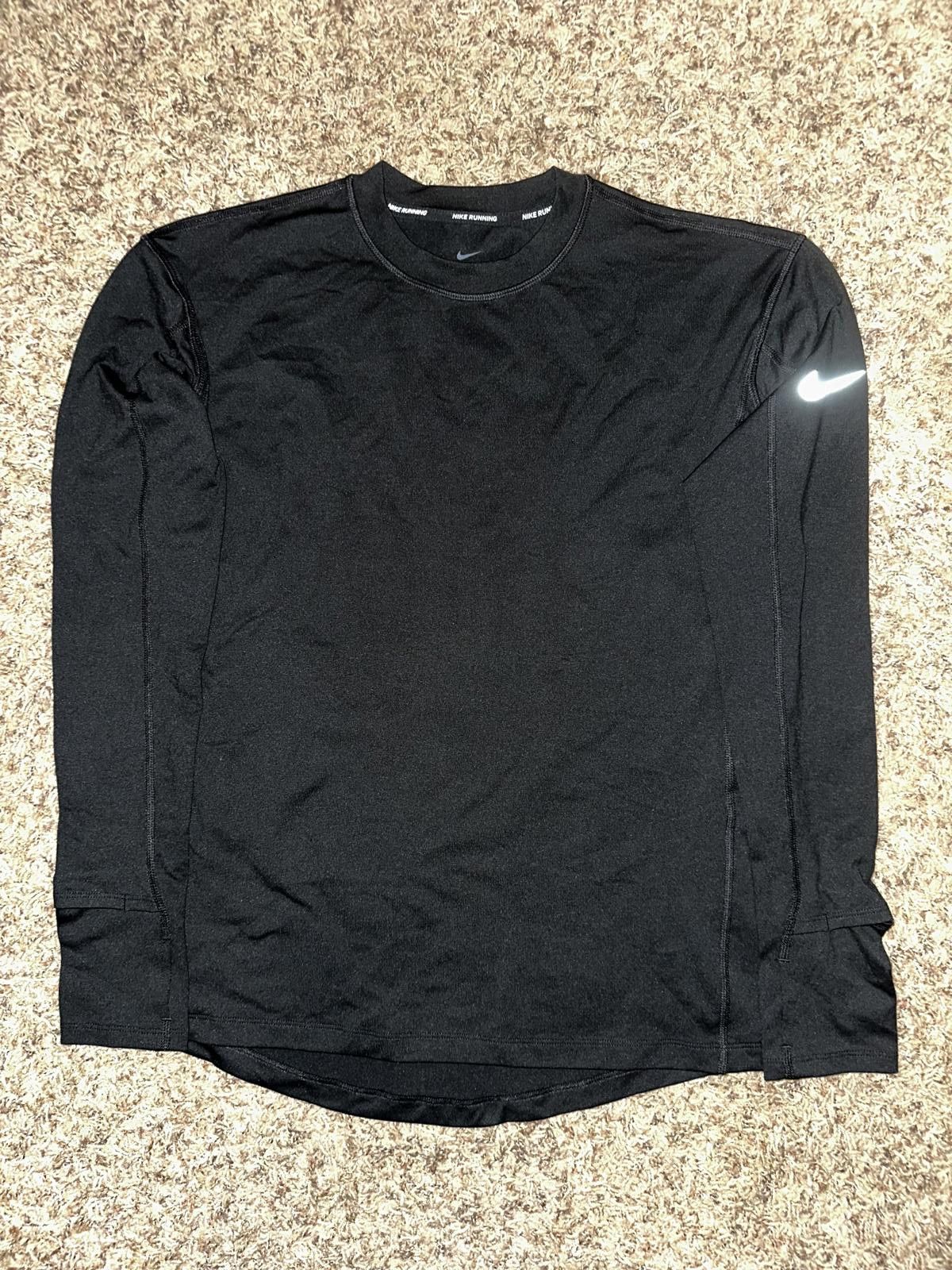 Nike Nike Women’s Dri-FIT Element Running Crew Neck Long Sleeve Black Shirt Sample Size S / US 4 / IT 40 - 1 Thumbnail