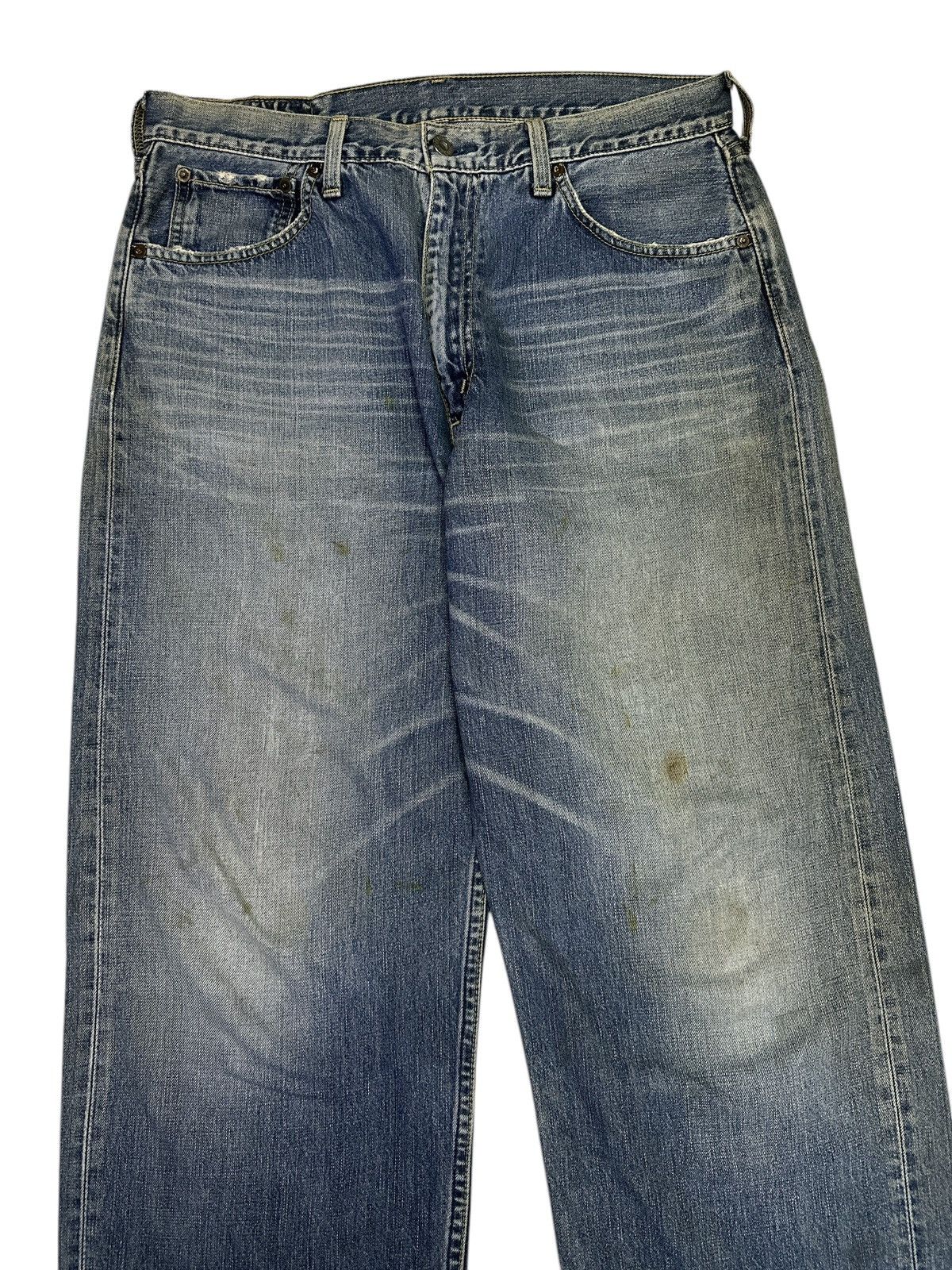 Levi's Vintage Levis 504 Loose Style Bluewash Faded 💥 Size US 32 / EU 48 - 4 Thumbnail