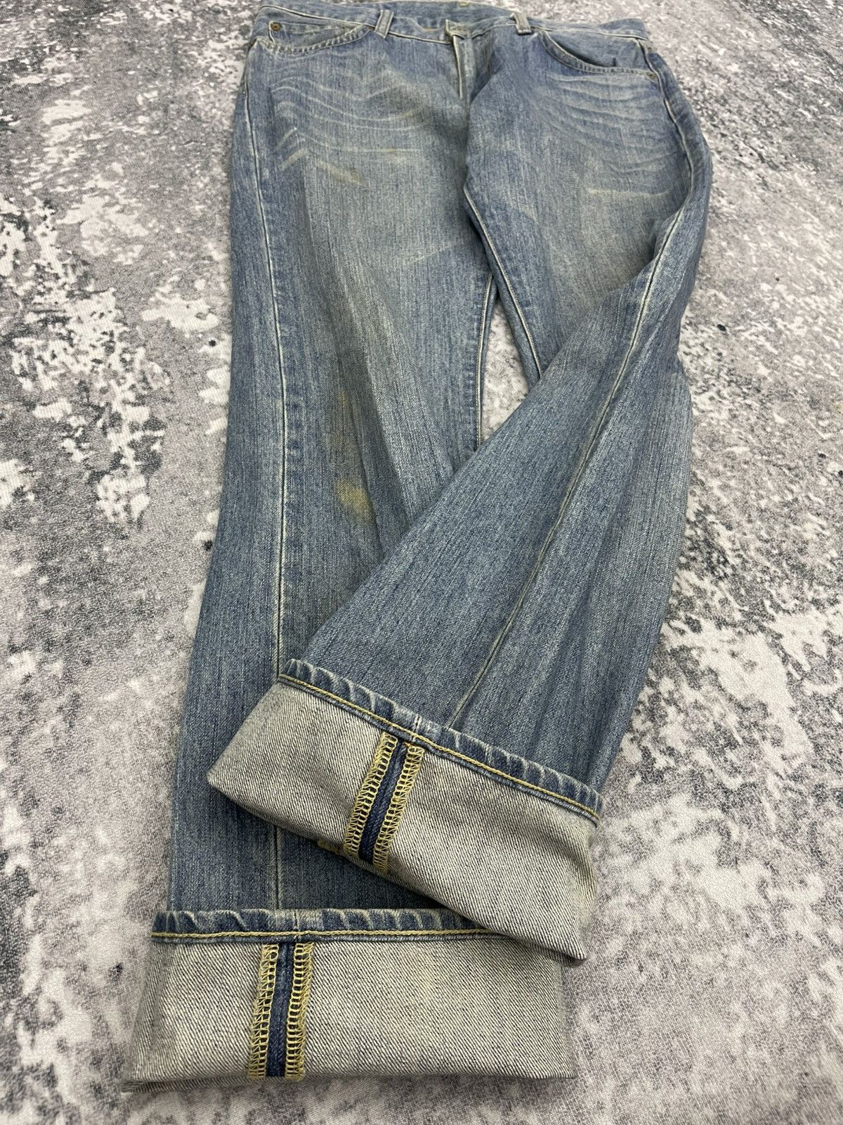 Uniqlo Vintage Uniqlo UJ S002 Faded Blue Washed Denim Size US 31 - 18 Thumbnail