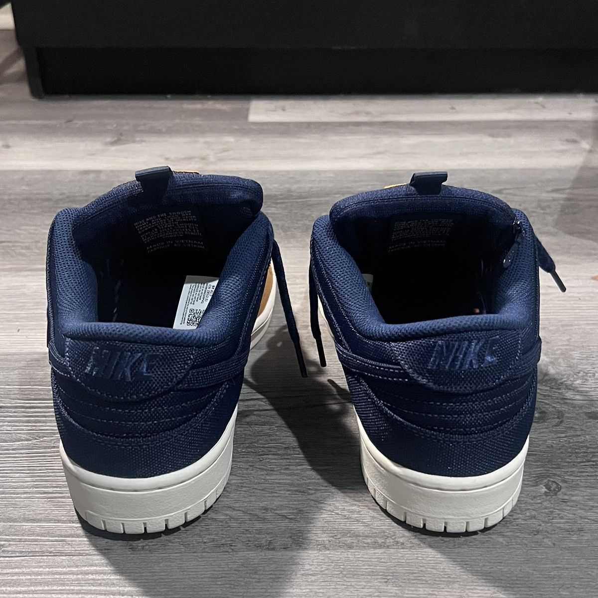 Nike Nike SB Dunk Low ‘Navy Desert Ochre’ Size US 10 / EU 43 - 4 Thumbnail