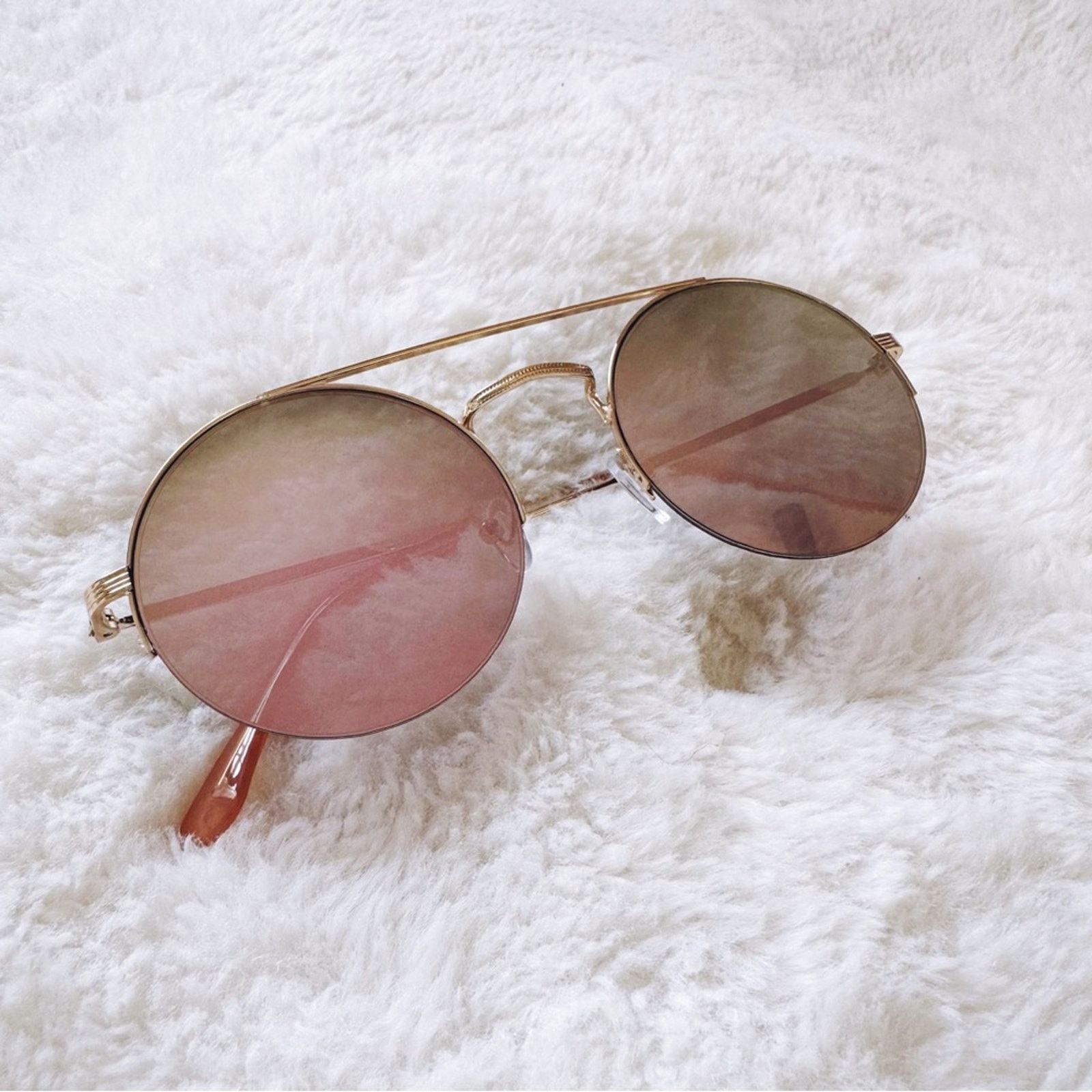 Other Carly Mirrored Pink Chic Round Sunglasses Size ONE SIZE - 1 Thumbnail
