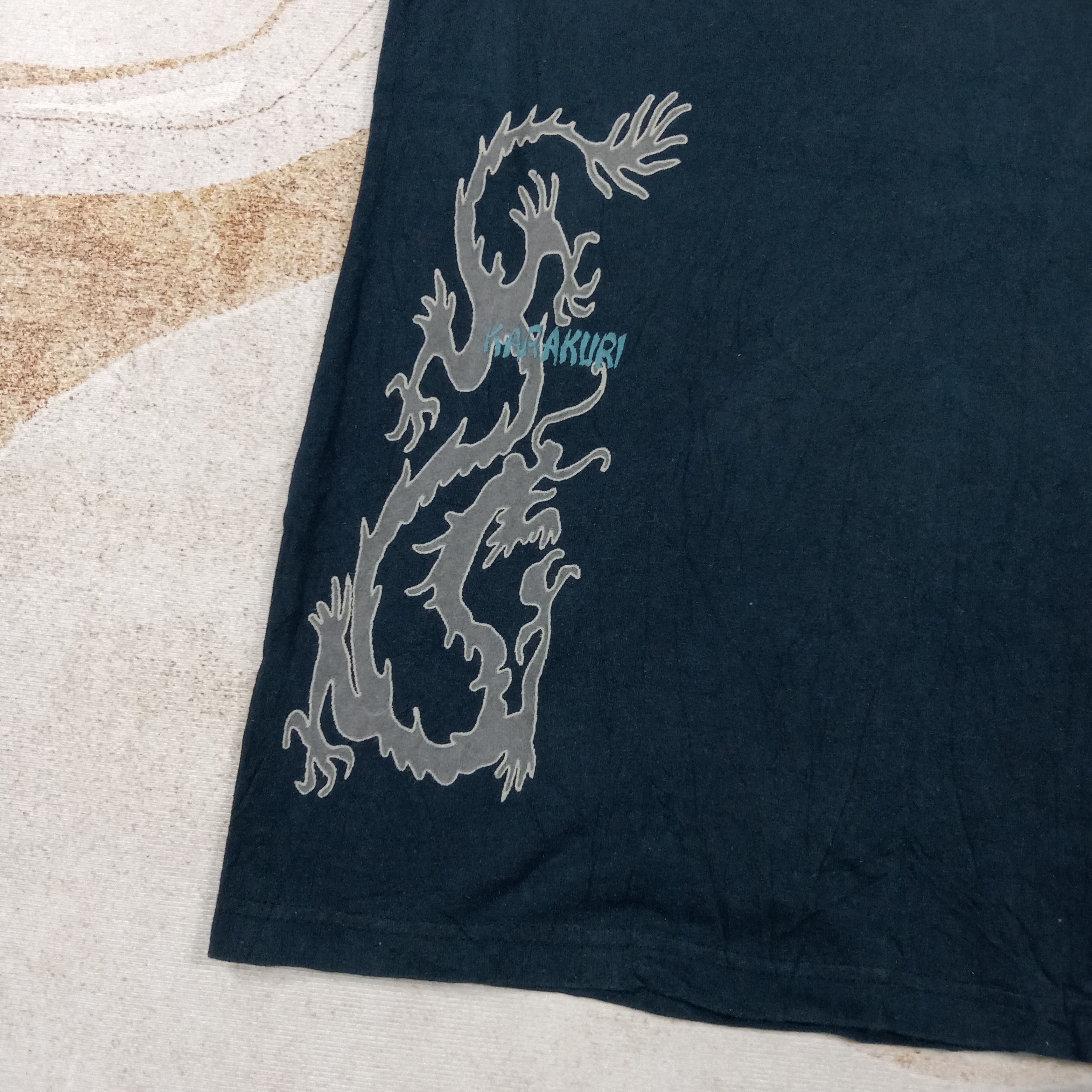 Karakuri Tamashii Karakuri Tamashii Embroidery Design Sukajan Tshirt C276N38 Size US M / EU 48-50 / 2 - 5 Thumbnail