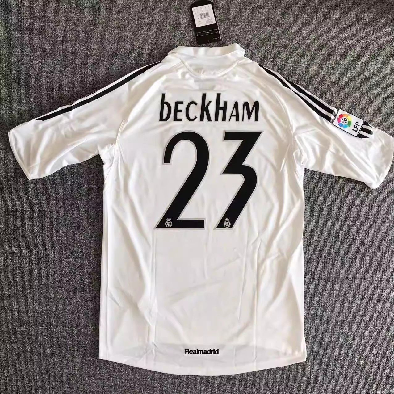 Other 2005 2006 Real Madrid #23 David Beckham Jersey Size US XL / EU 56 / 4 - 1 Thumbnail