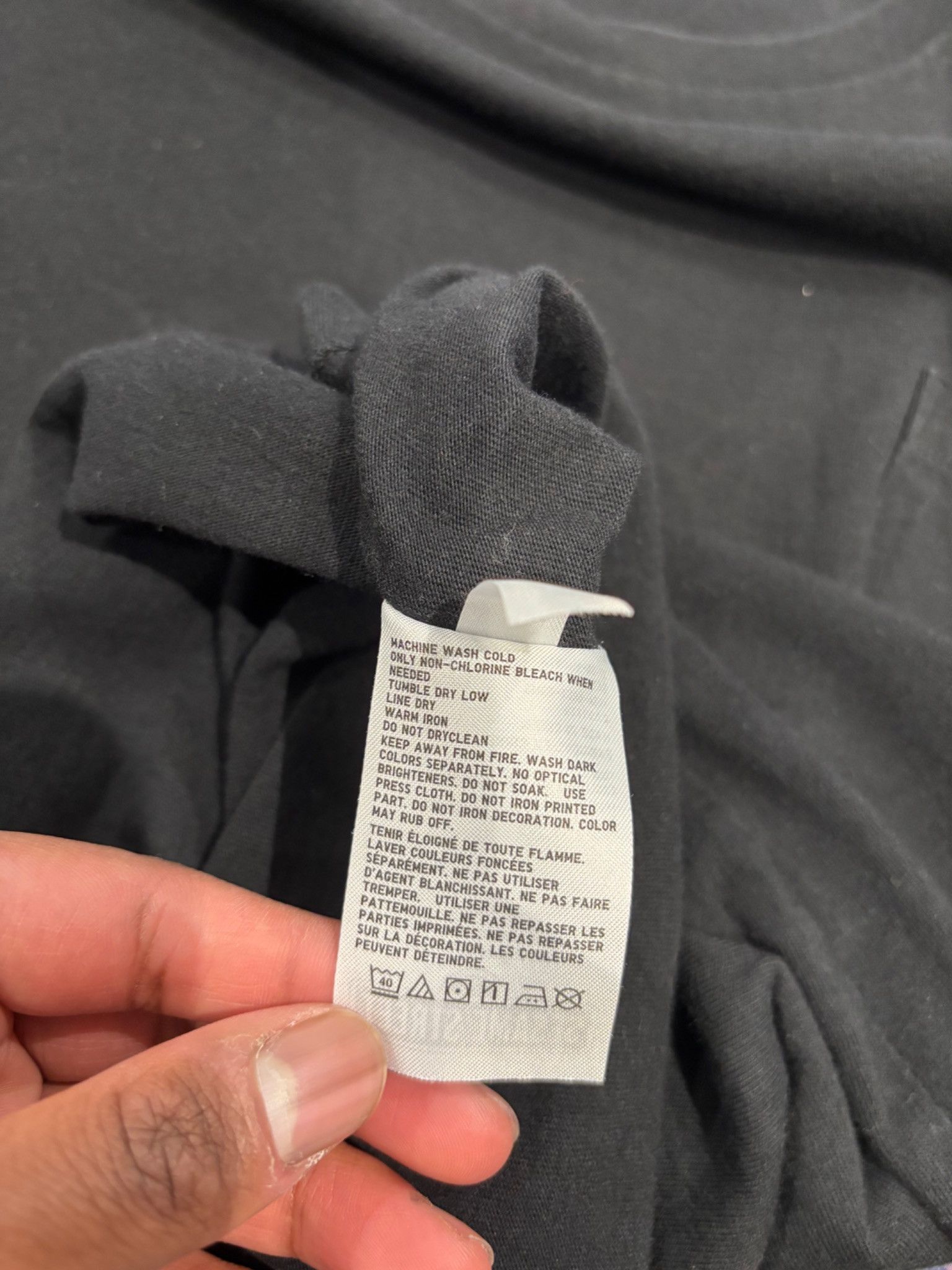 Kaws KAWS x Uniqlo x Sesame Street XX Pocket Tee Black Size US L / EU 52-54 / 3 - 5 Thumbnail