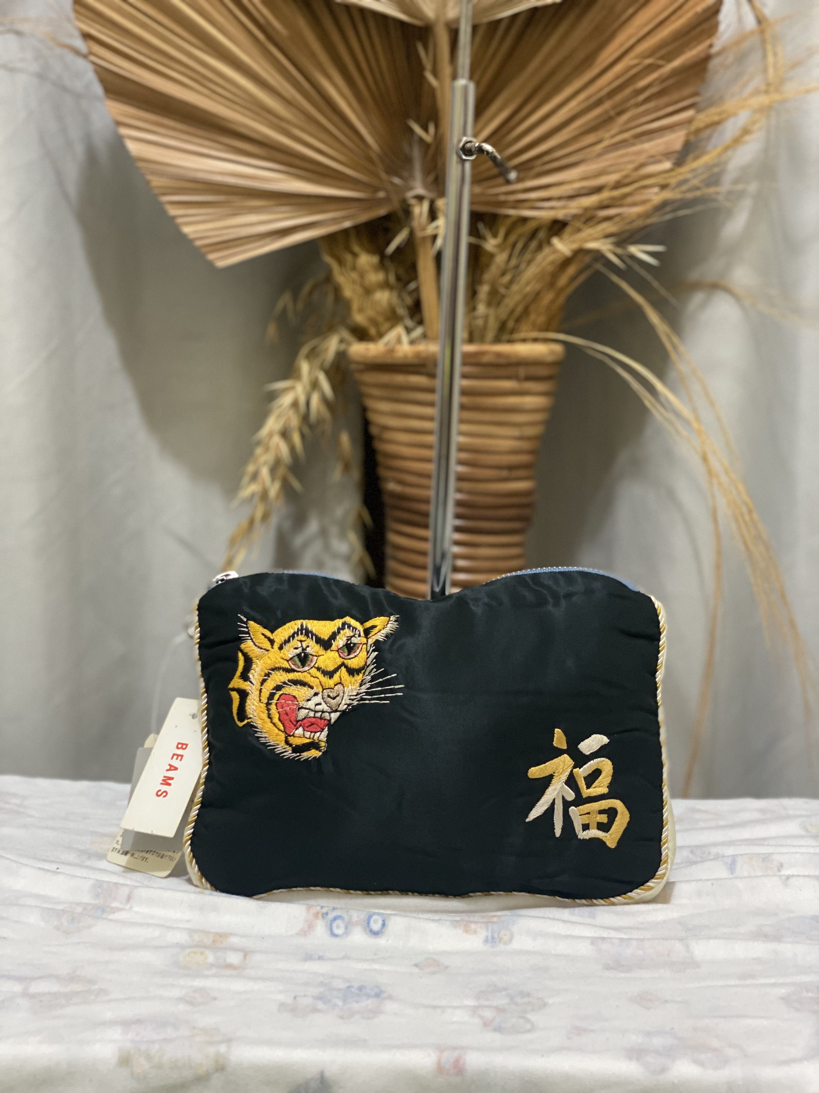 Beams Japan Beams japan tiger pouch Size ONE SIZE - 1 Thumbnail