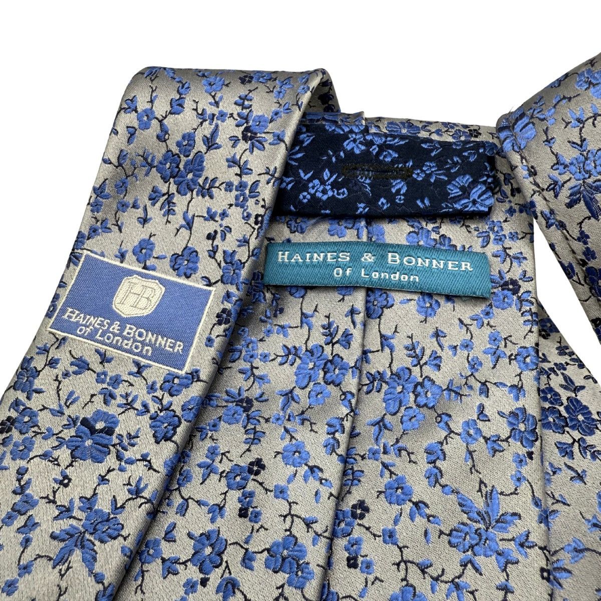 Other Haines & Bonner Silk Tie, Blue, Made in England, Like New Size ONE SIZE - 4 Thumbnail