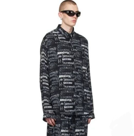 Balenciaga Balenciaga Oversized Graffiti Shirt Size US XXL / EU 58 / 5 - 1 Thumbnail