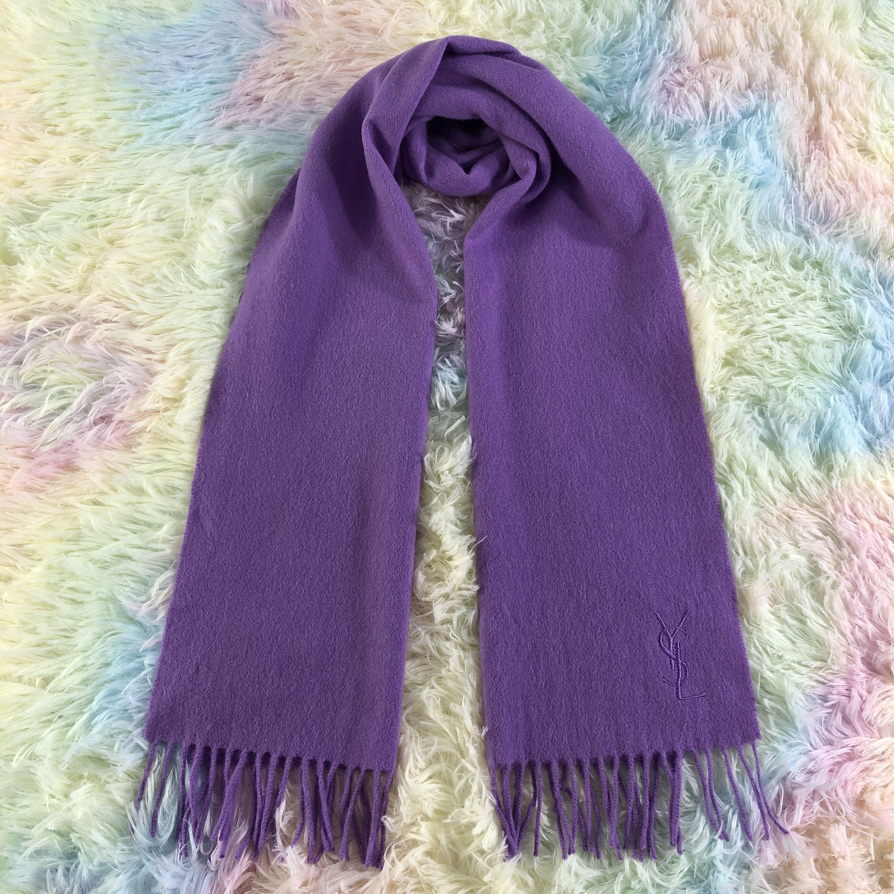Vintage Yves Saint Laurent Scarf / Muffler / Neckwear - KM48 Size ONE SIZE - 1 Thumbnail