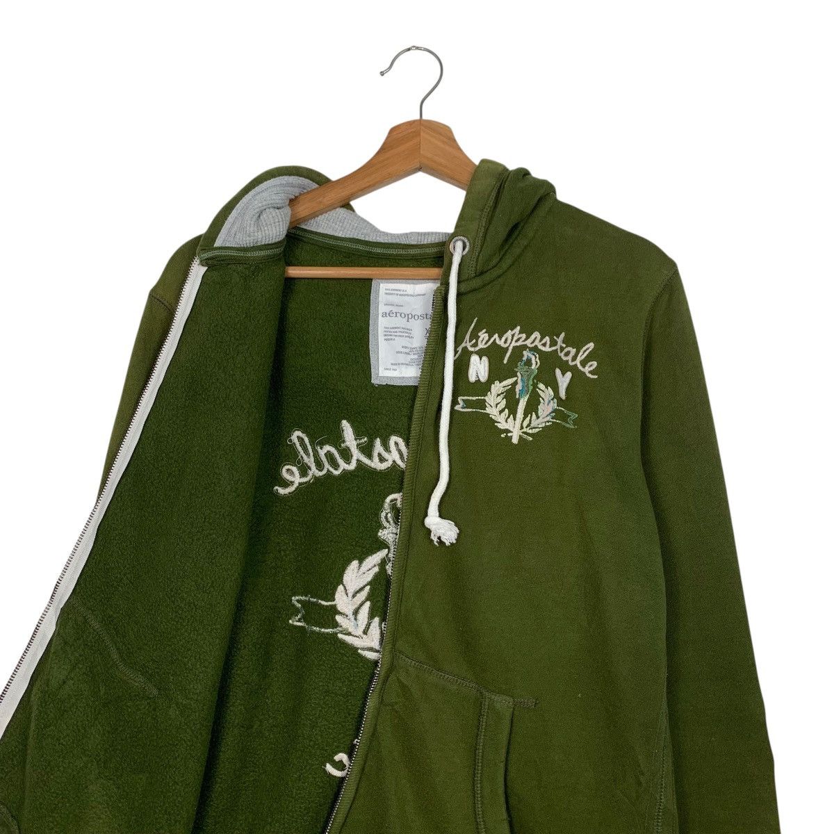 Aeropostale Y2k Vintage AEROPOSTALE Big Logo Zipper Hoodies #3555-C164 Size US XL / EU 56 / 4 - 12 Thumbnail