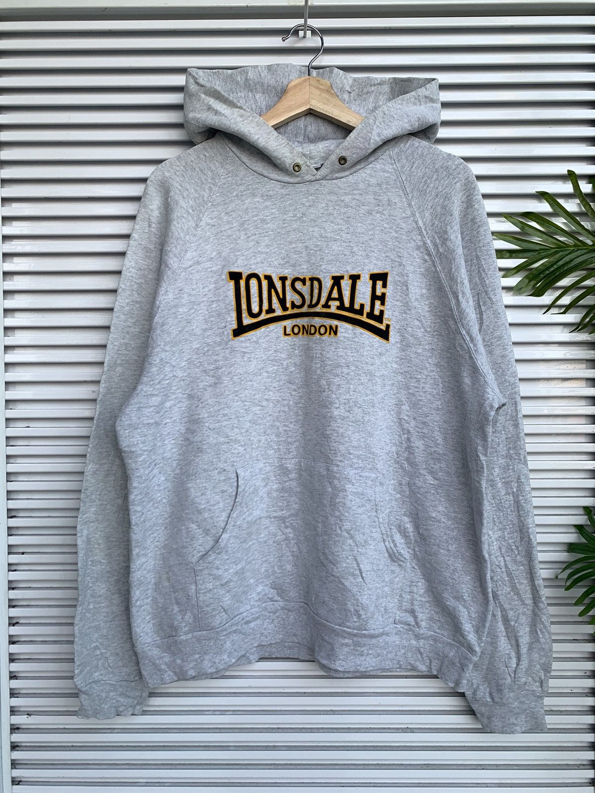 image of 90's Lonsdale Pullover Hoodies in Grey, Men's (Size XL)