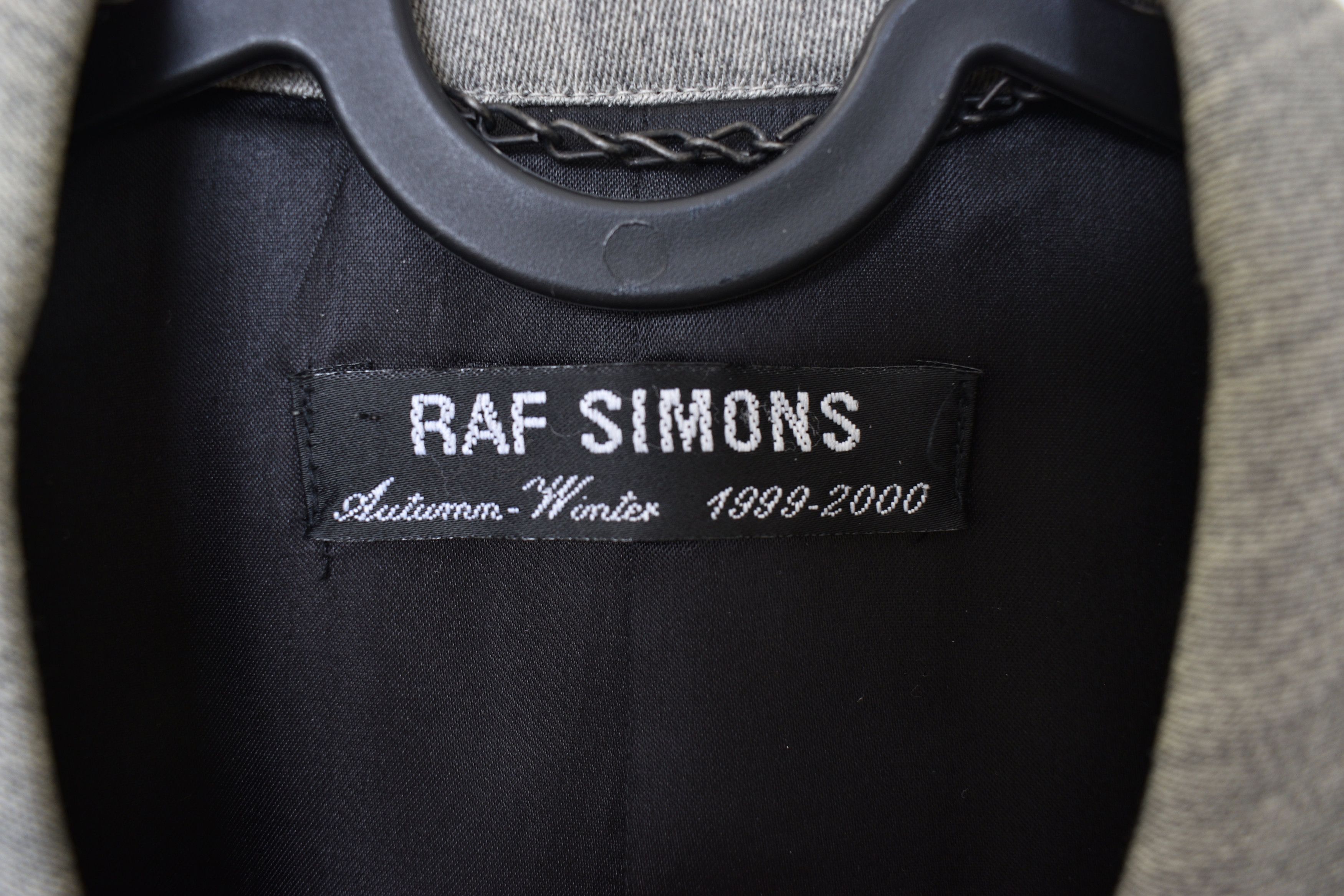 Raf Simons Raf Simons 1999-2000 Distressed Sleeveless Coat Jacket Size US S / EU 44-46 / 1 - 4 Thumbnail