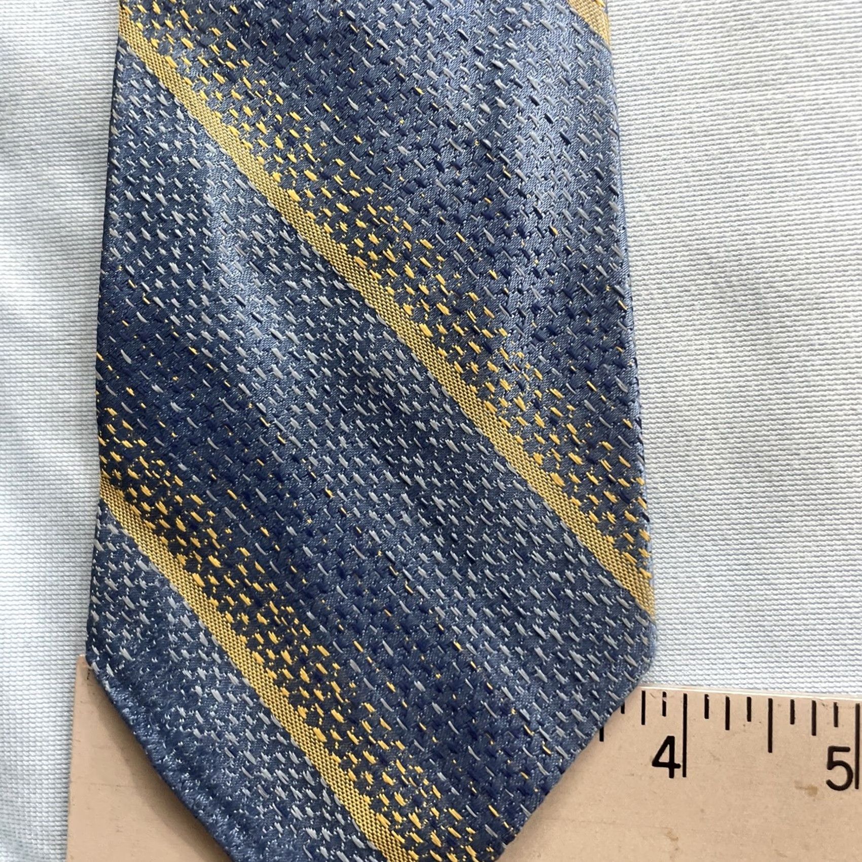 Vintage Vintage Woven Neck Tie vtg 60s 70s Repp striped Blue Yellow Textured 4x58 Capsule Necktie Size ONE SIZE - 7 Thumbnail