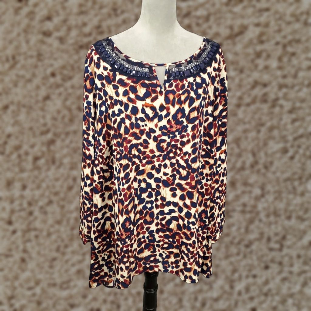 Vintage Susan Graver Blouse Womens 24W Blue Ivory Leopard Studded Gem Neck Tunic Size 4XL / US 24-26 - 1 Thumbnail