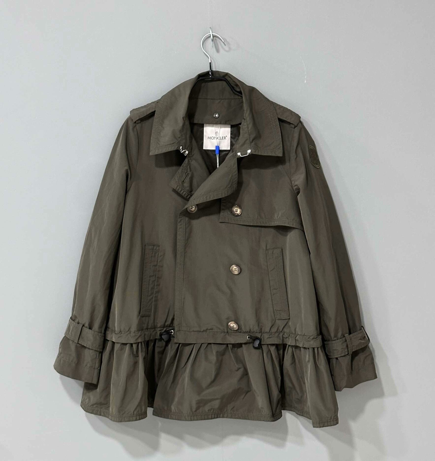 Moncler Moncler Sleeve Logo Jacket Coat Size M / US 6-8 / IT 42-44 - 1 Thumbnail