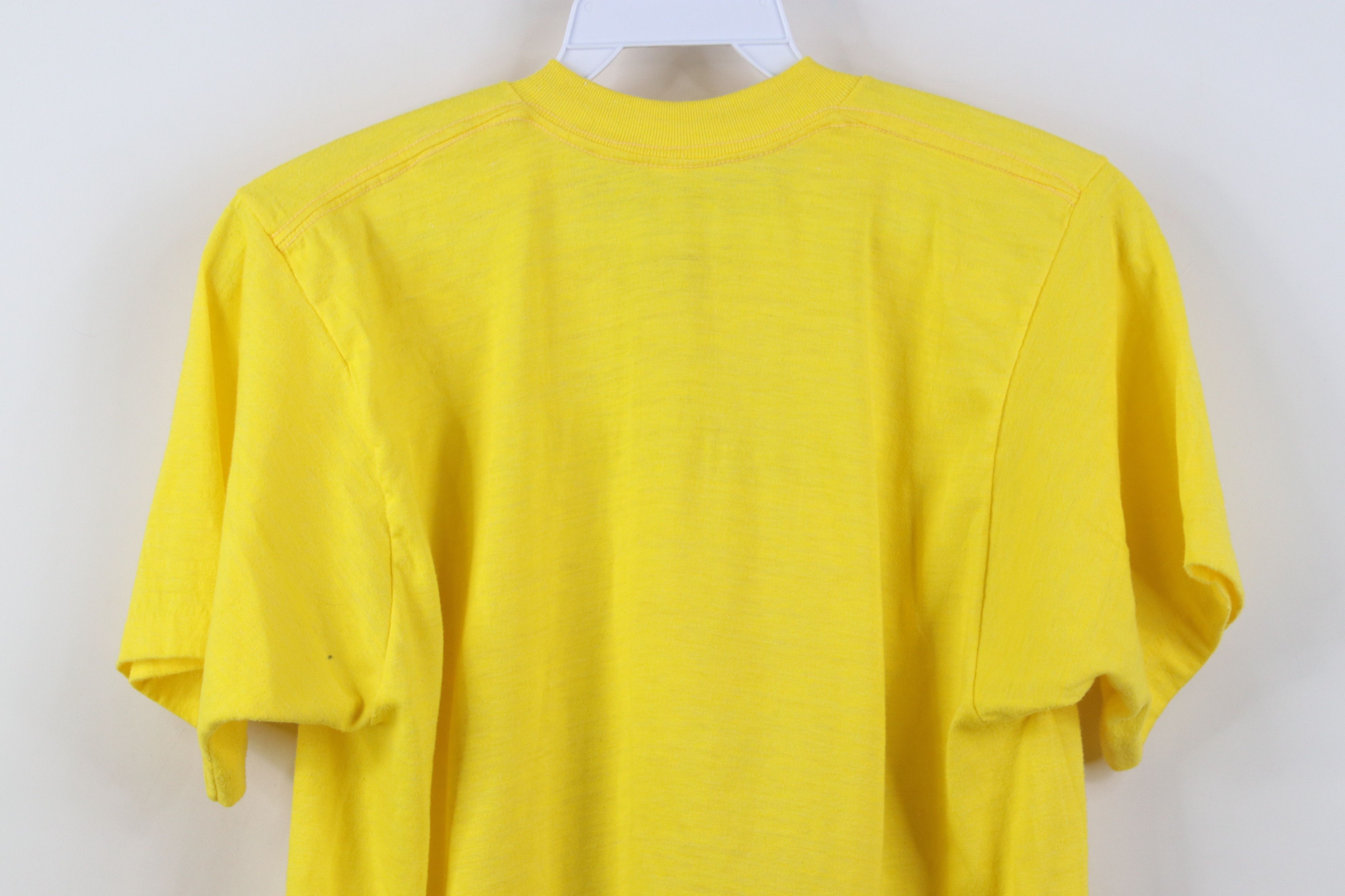Vintage Vintage 70s Ford Motor Co Econoline Van Beach Sunset T-Shirt Size US M / EU 48-50 / 2 - 14 Thumbnail