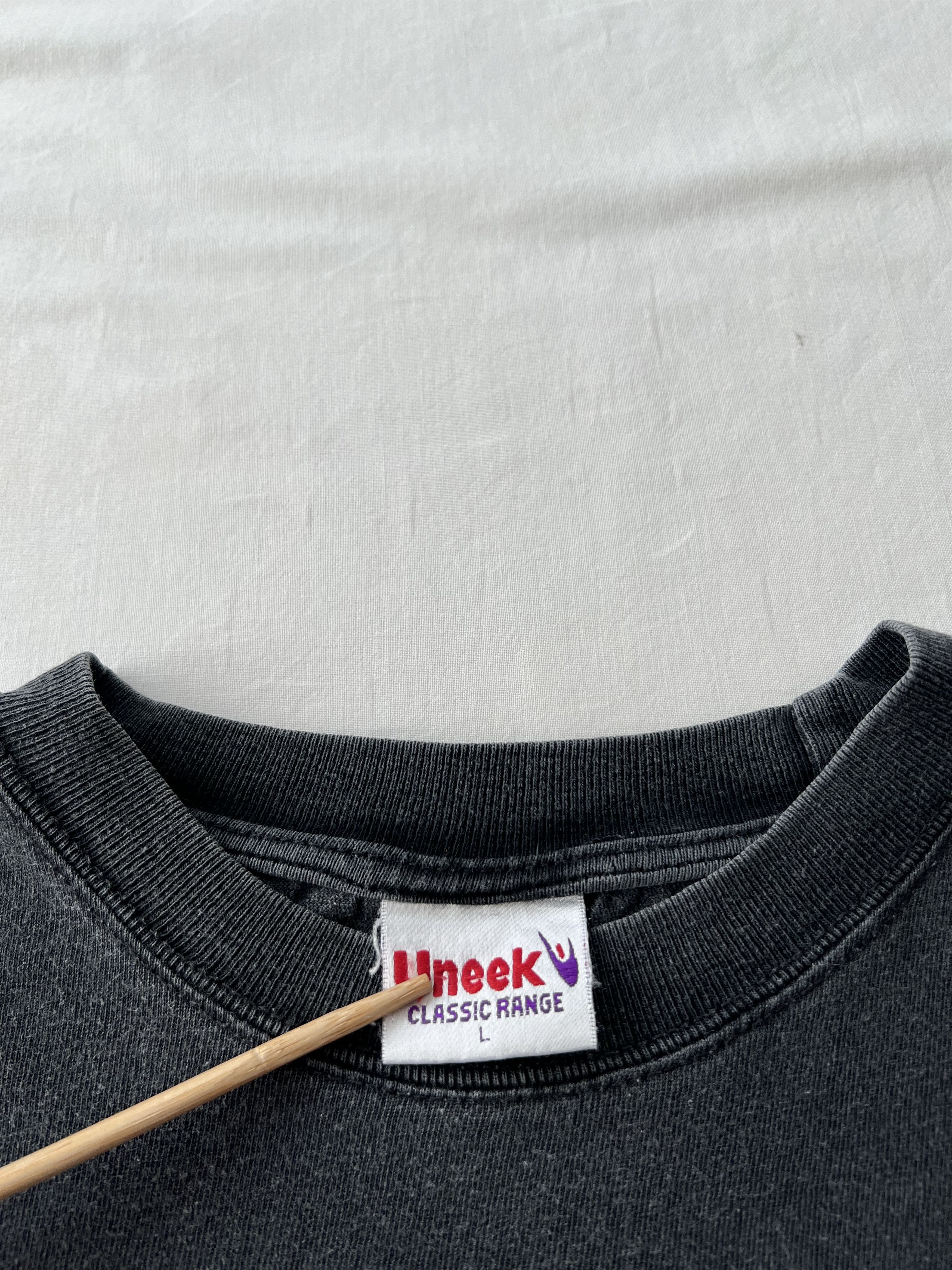 Band Tees Vintage 2002 Mesh Who Watches Over Me? Electronic Band Tee Size US L / EU 52-54 / 3 - 10 Thumbnail