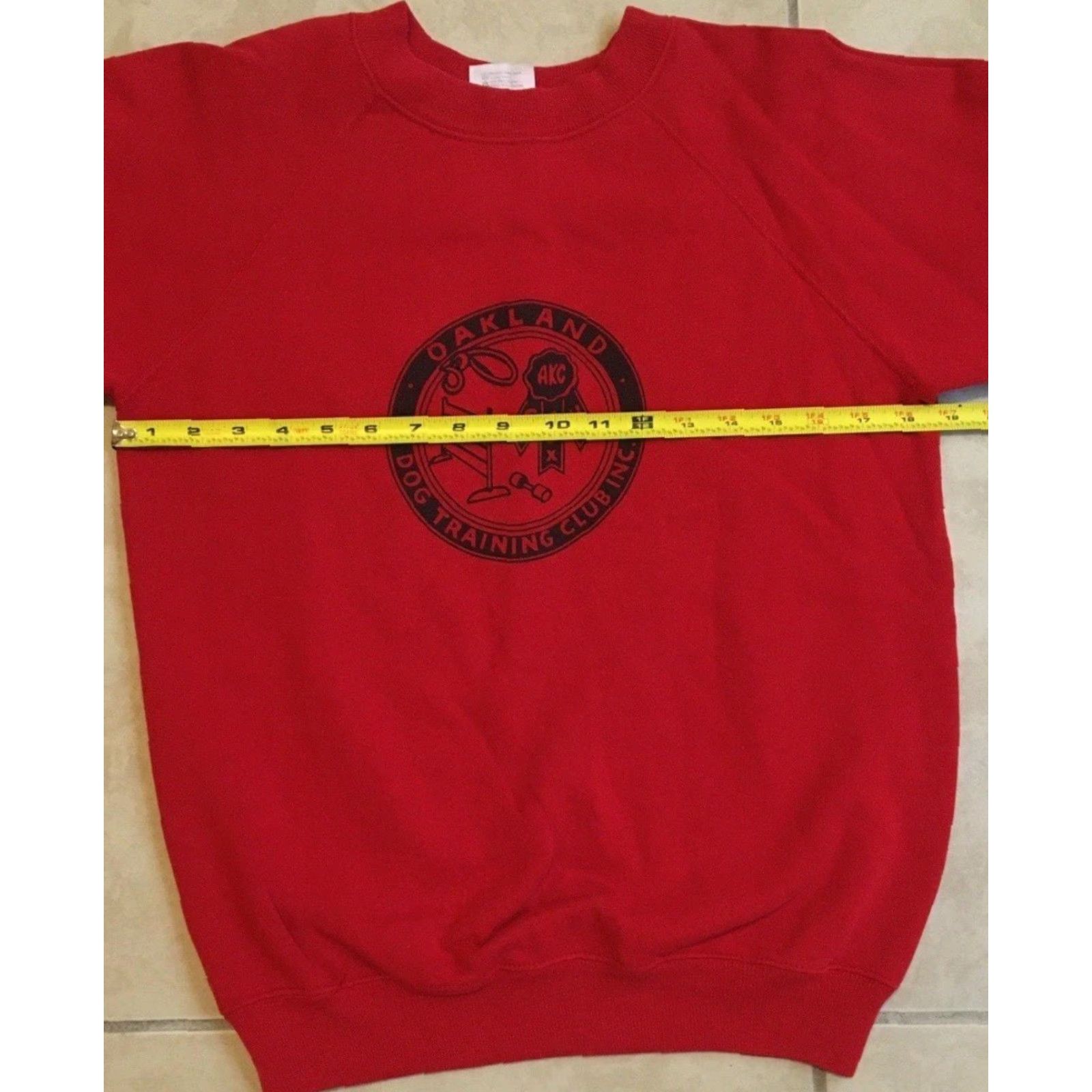 Vintage VINTAGE Oakland Dog Training Club Faded Sweatshirt XS Red 80s 90s Pullover Hoodie Men Cats Pets California USA San Francisco Retro Fox Size US XS / EU 42 / 0 - 5 Thumbnail