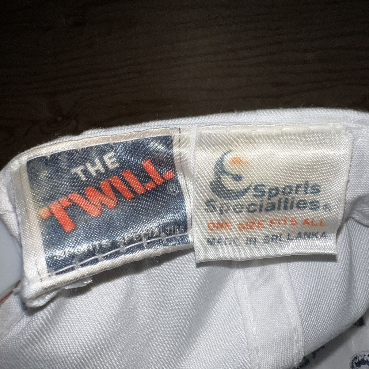 Sports Specialties VINTAGE 90s NFL DALLAS COWBOYS SCRIPT LOGO SNAPBACK HAT Size ONE SIZE - 7 Thumbnail