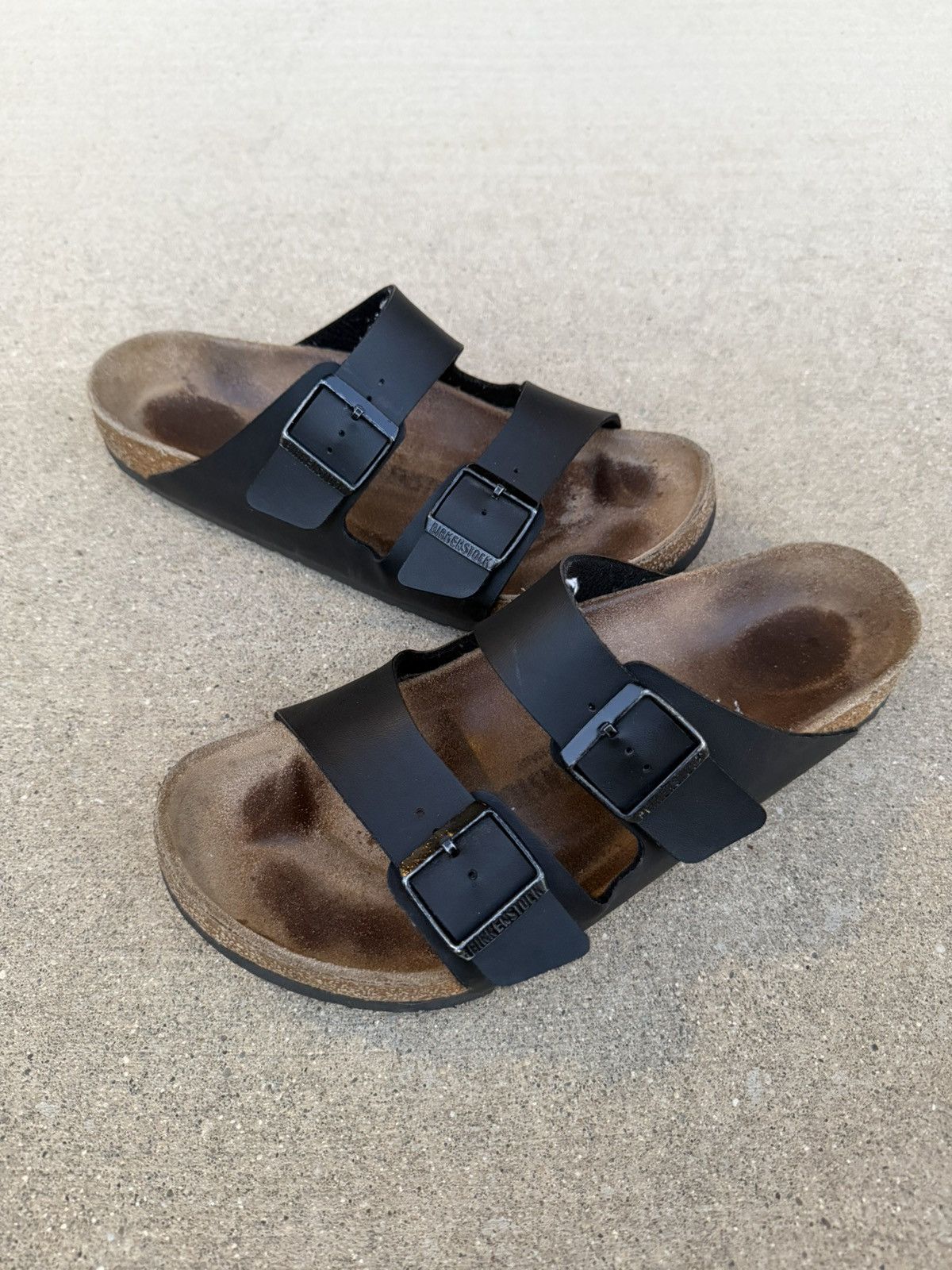 Birkenstock Black Arizona Birkenstocks Size US 9 / EU 42 - 2 Thumbnail