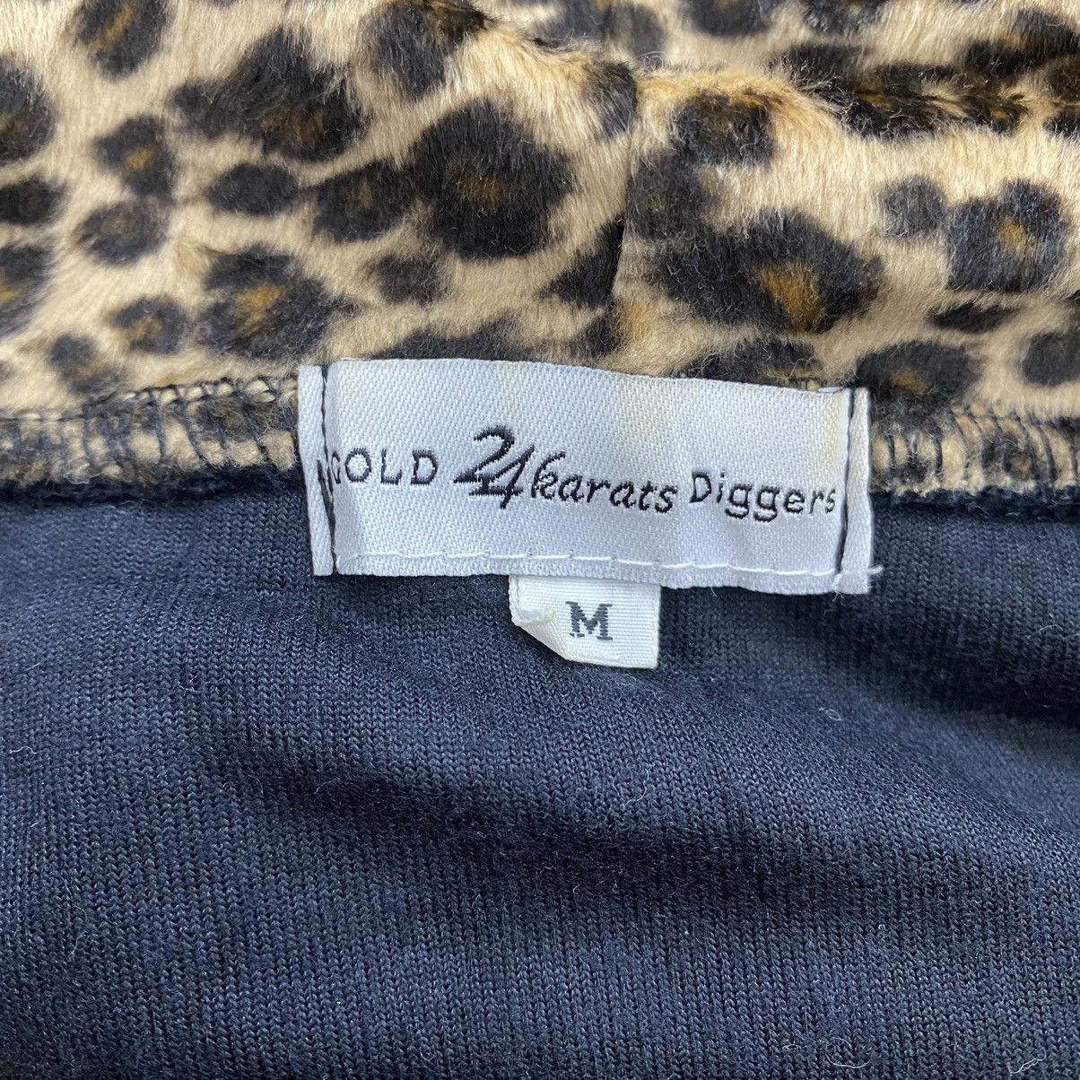 Japanese Brand GOLD 24KARATS DIGGERS Japanese Brand Hip Hop Rap Logo Print Size US M / EU 48-50 / 2 - 5 Thumbnail