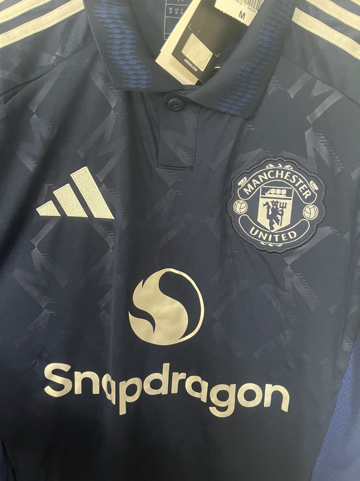 Adidas Adidas Manchester United 2024/25 Soccer Football Jersey Away Size US M / EU 48-50 / 2 - 4 Thumbnail