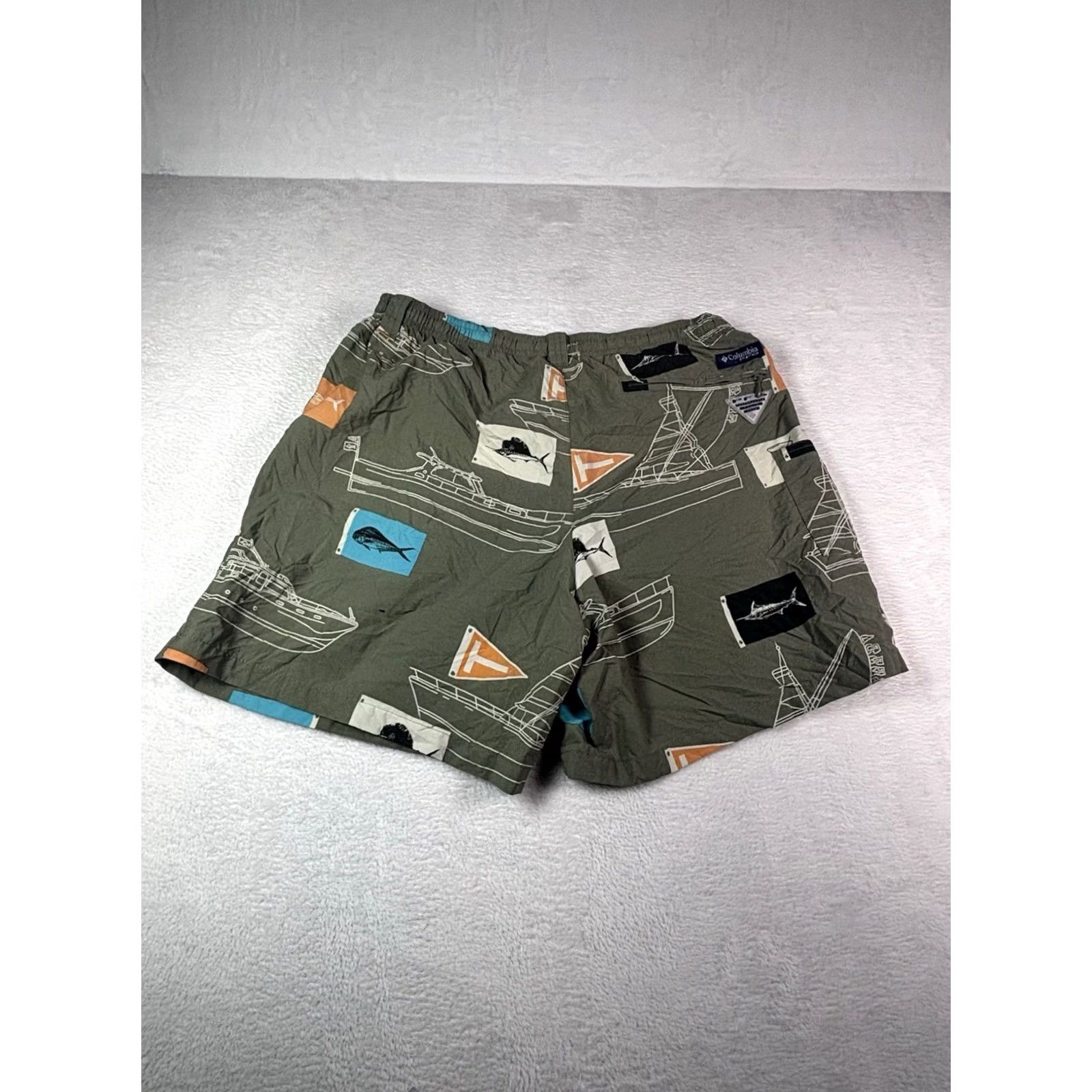 Vintage Columbia PFG Mens Shorts Bermuda Regular Nylon Polyester Blue Fish Print Navy Flags Martini Boat Quick Dry Lightweight Elastic Waist Drawstring Muscle Size US 31 - 2 Thumbnail