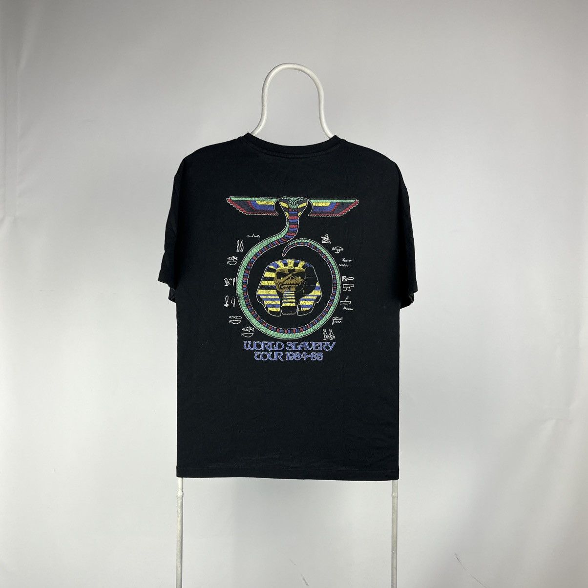 Iron Maiden Iron maiden tshirt world slavery tour egypt size Medium Size US M / EU 48-50 / 2 - 2 Thumbnail