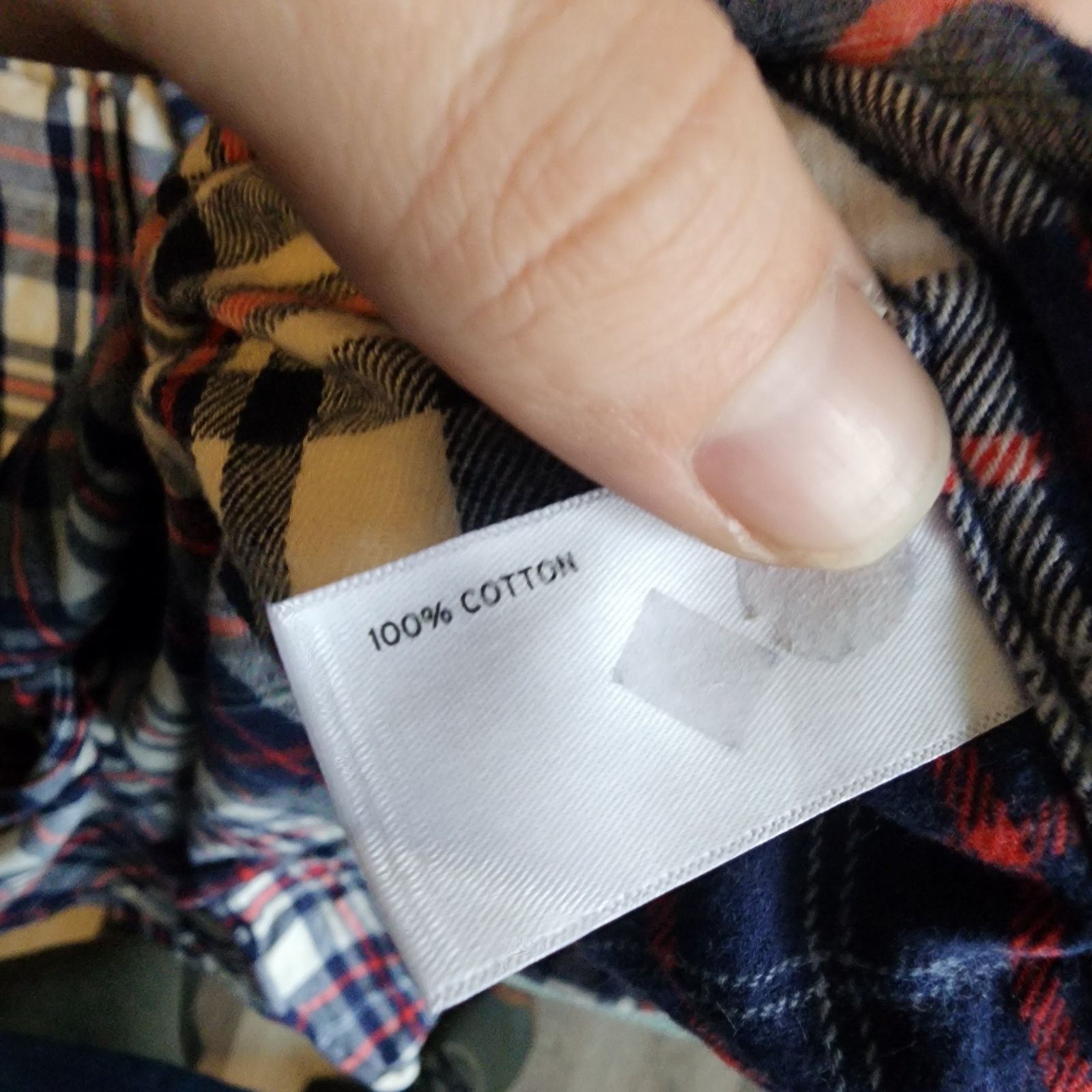 Duluth Trading Company Duluth Relaxed Fit Small Blue White Red Plaid Button-Up Size US S / EU 44-46 / 1 - 6 Thumbnail
