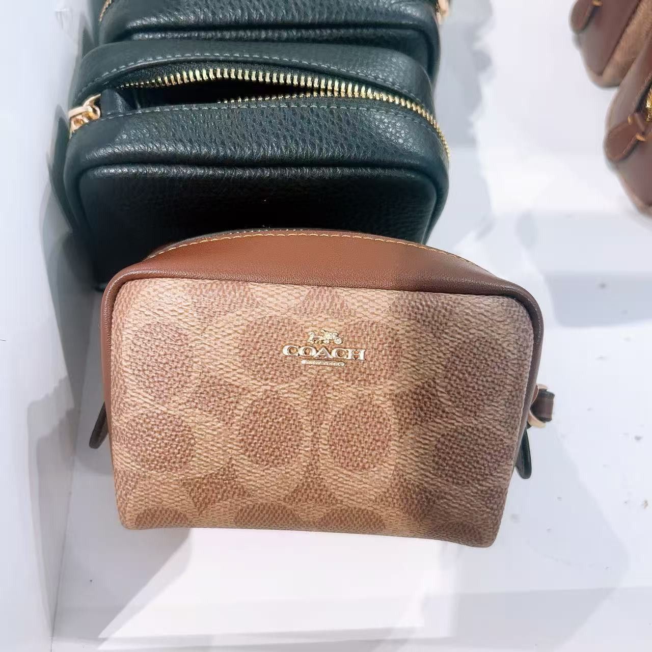 Coach Pouch Wristlet In Signature Canvas CW907 Size ONE SIZE - 2 Thumbnail