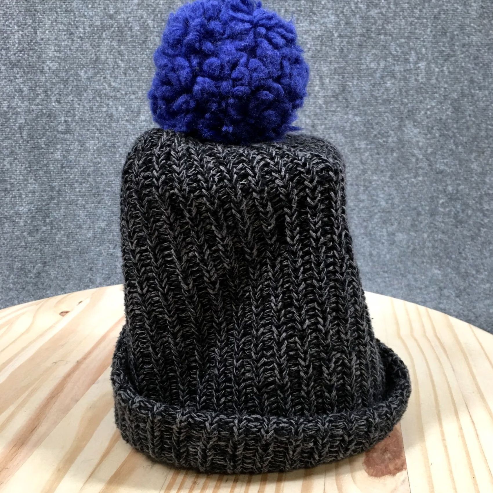 Vintage Love Your Melon Beanie Hat Pom Adult Charcoal Gray Blue Knit Cuffed Cap Size ONE SIZE - 5 Thumbnail