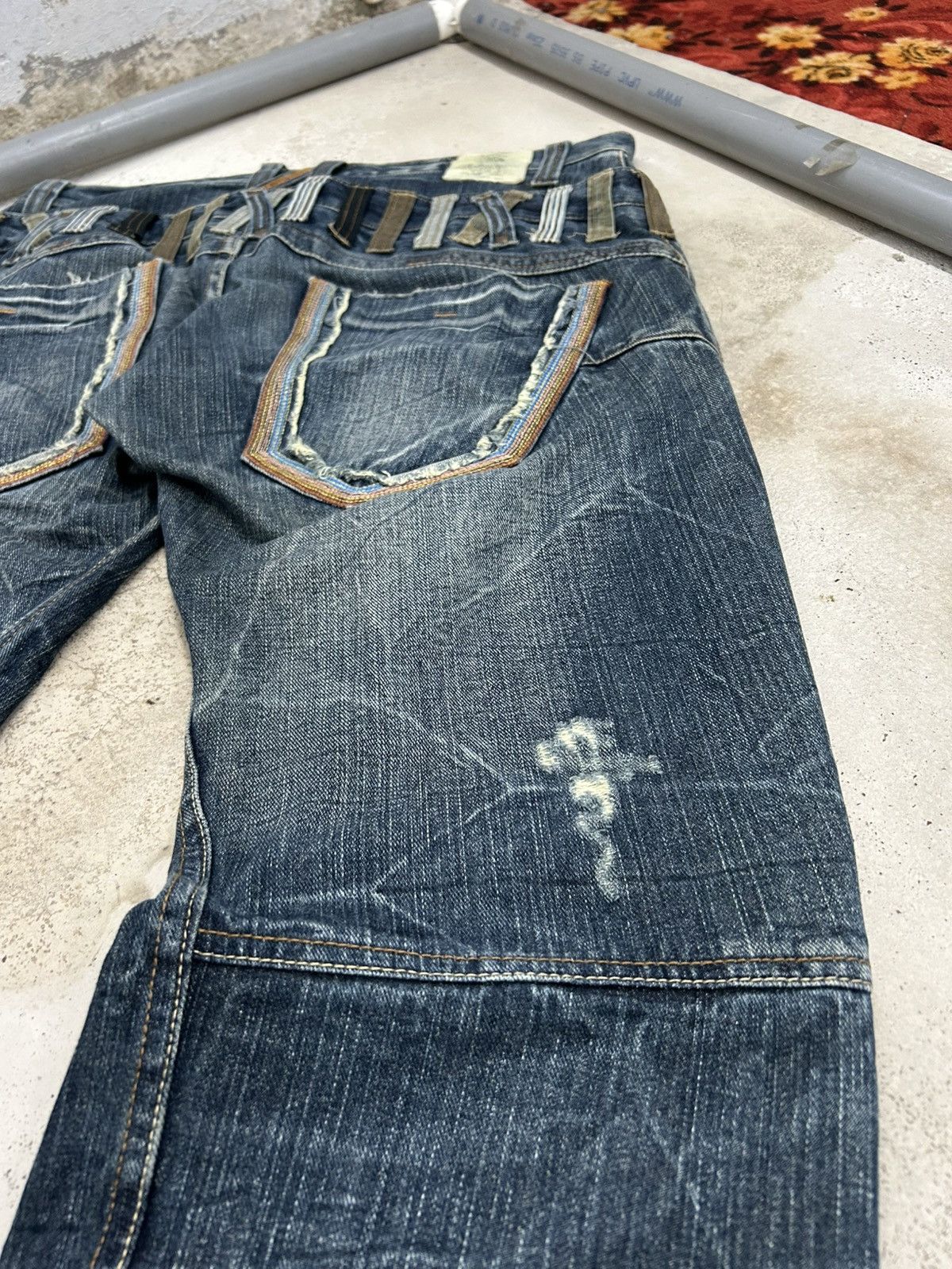 Japanese Brand Vintage Dominate Double Waist Whisker Clawn Mark Distressed Size US 35 - 18 Thumbnail