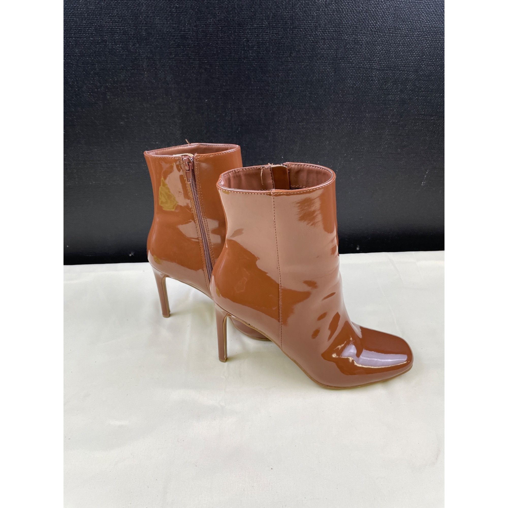 Other Anne Michelle Women's Brown Patent Boots/ Shoes Heel 3.75" S Size US 8 / IT 38 - 4 Thumbnail