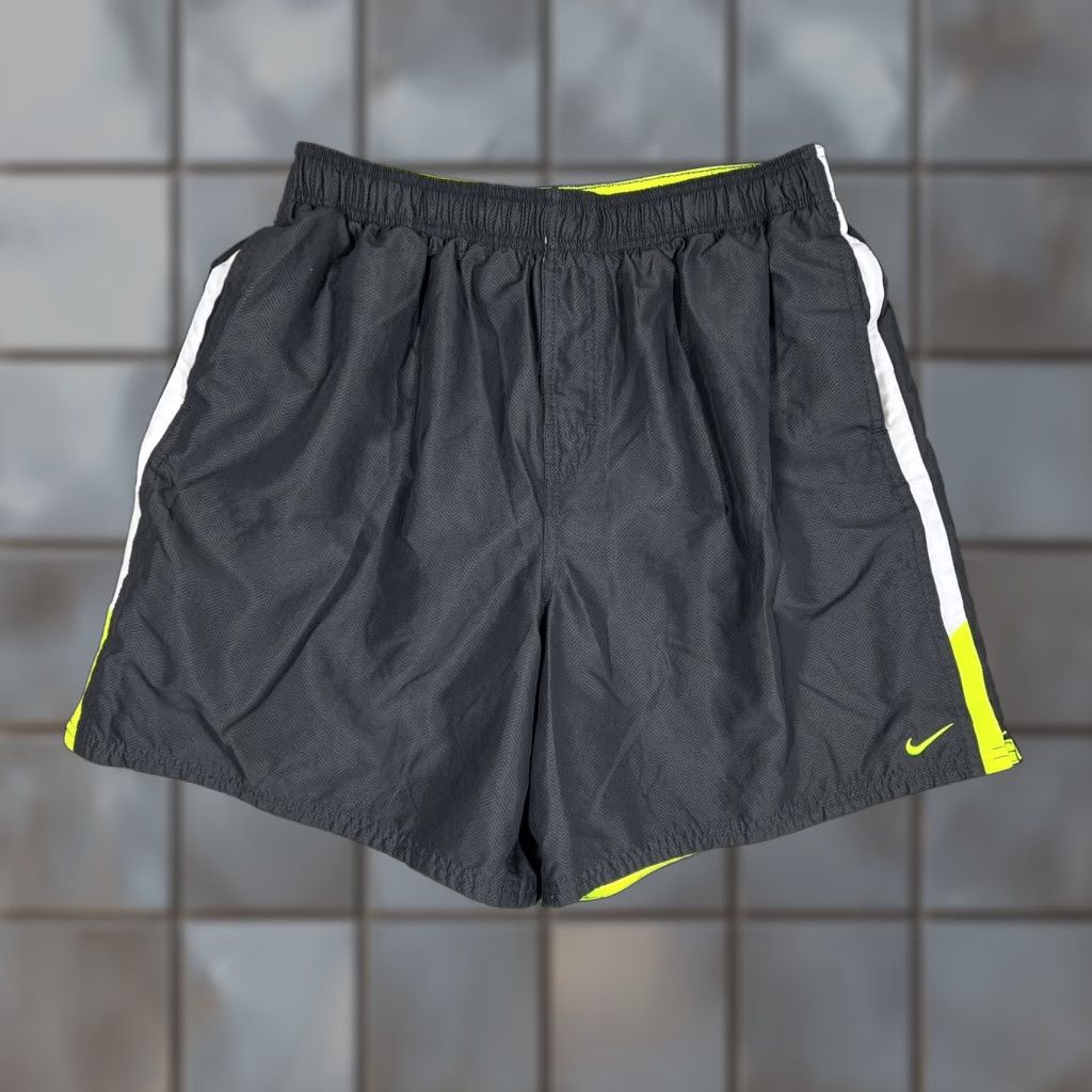 Nike Nike Swim Trunks Mens XL Dark Gray Board Shorts Pockets 6.5" Inseam Green Swoosh Size US 36 / EU 52 - 1 Thumbnail
