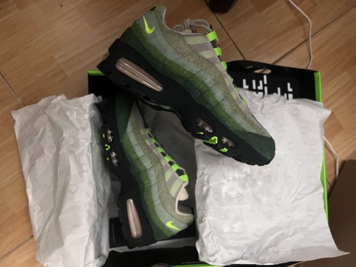Nike Nike Air Max 95 Oregon PE Size US 8 / EU 41 - 11 Thumbnail