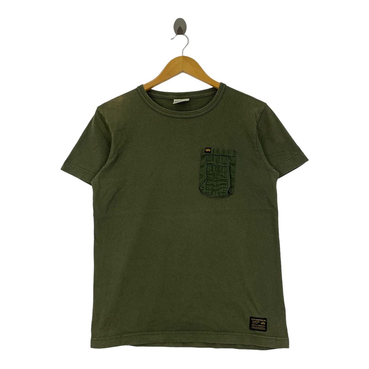 Alpha Industries Vintage ALPHA INDUSTRIES ARMY Embossed Pocket Tee Shirt Size US M / EU 48-50 / 2 - 1 Thumbnail