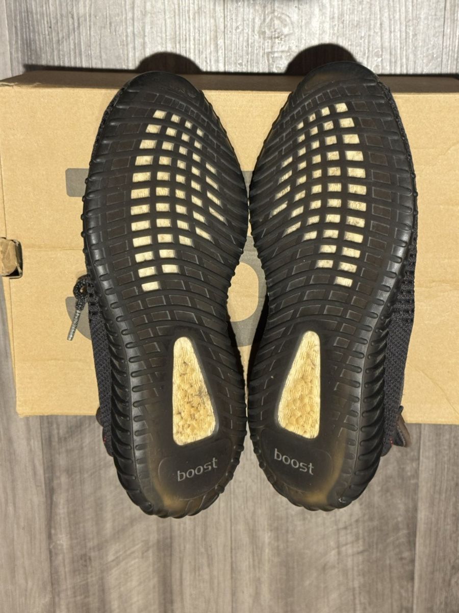 Yeezy Preowned Adidas Yeezy 350 V2 Black Reflective Size 9us Size US 9 / EU 42 - 5 Thumbnail