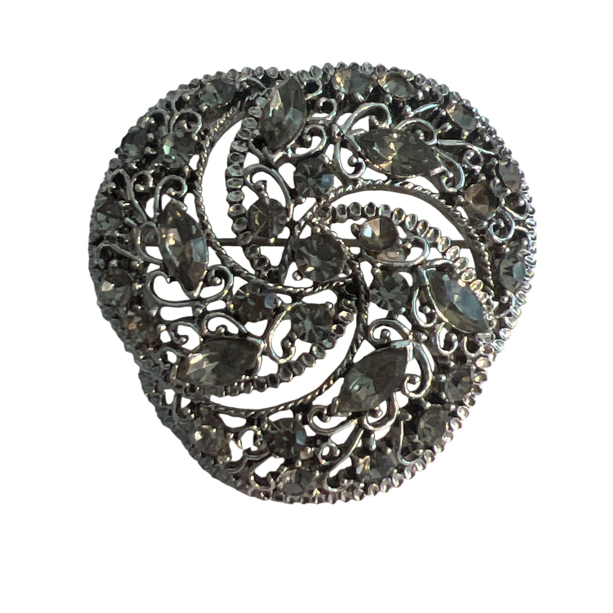 Other Vintage Silver Tone Swirl Floral Brooch Pin Rhinestones Fila Size ONE SIZE - 1 Thumbnail
