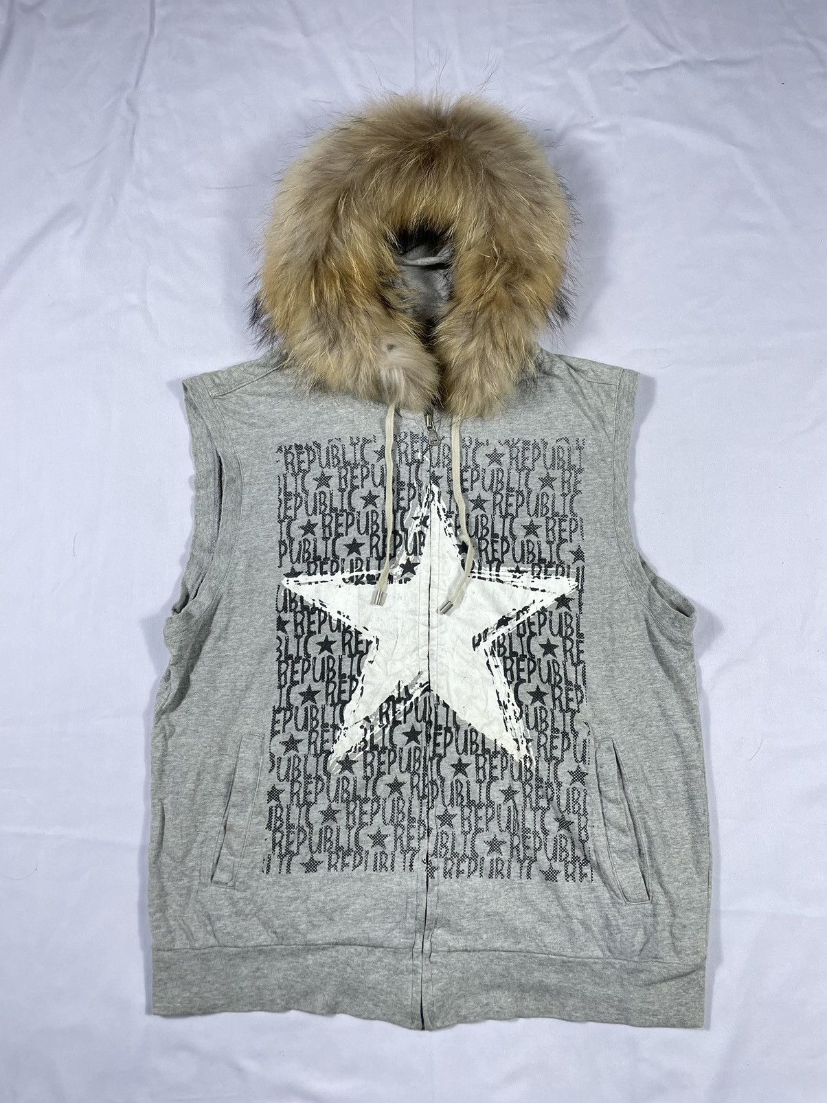 If Six Was Nine U.G.I.Z REPUBLIC STAR VEST ZIP UP HOODIE FUR LGB STYLE Size US M / EU 48-50 / 2 - 1 Thumbnail