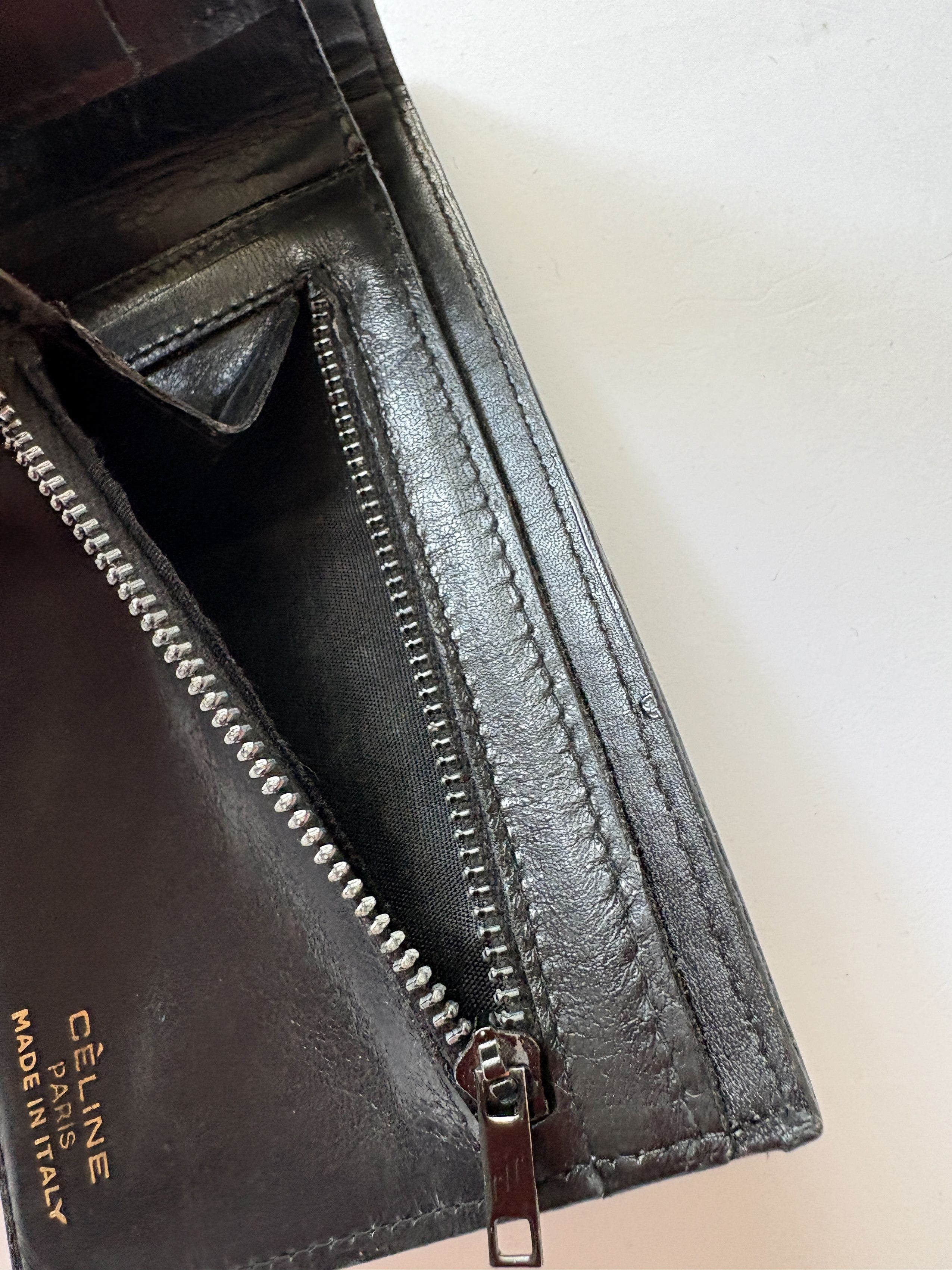 Celine ⚡️𝐐𝐔𝐈𝐂𝐊 𝐒𝐀𝐋𝐄⚡️ Celine Vintage Black Bifold Wallet Size ONE SIZE - 7 Thumbnail