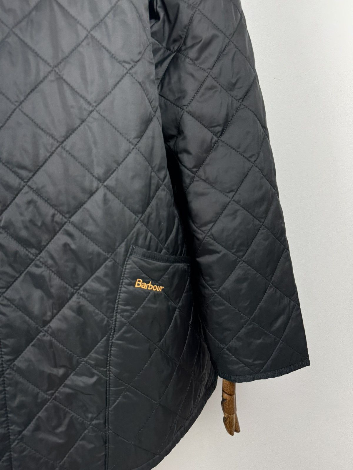 Barbour × Vintage Men’s Vintage Barbour Liddesdale Quit Jacket size XXL Size US XXL / EU 58 / 5 - 3 Thumbnail