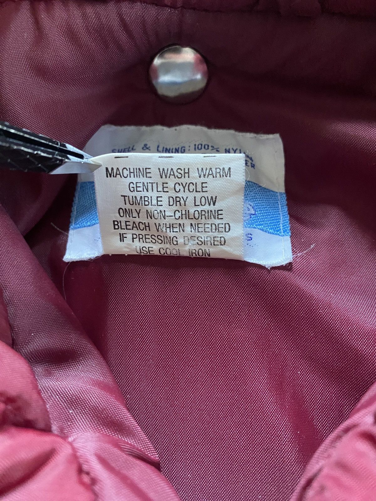 Sears × Vintage Vintage 70’s Sears Vertical Puffer Burgundy Full Zip Jacket Size US S / EU 44-46 / 1 - 11 Thumbnail