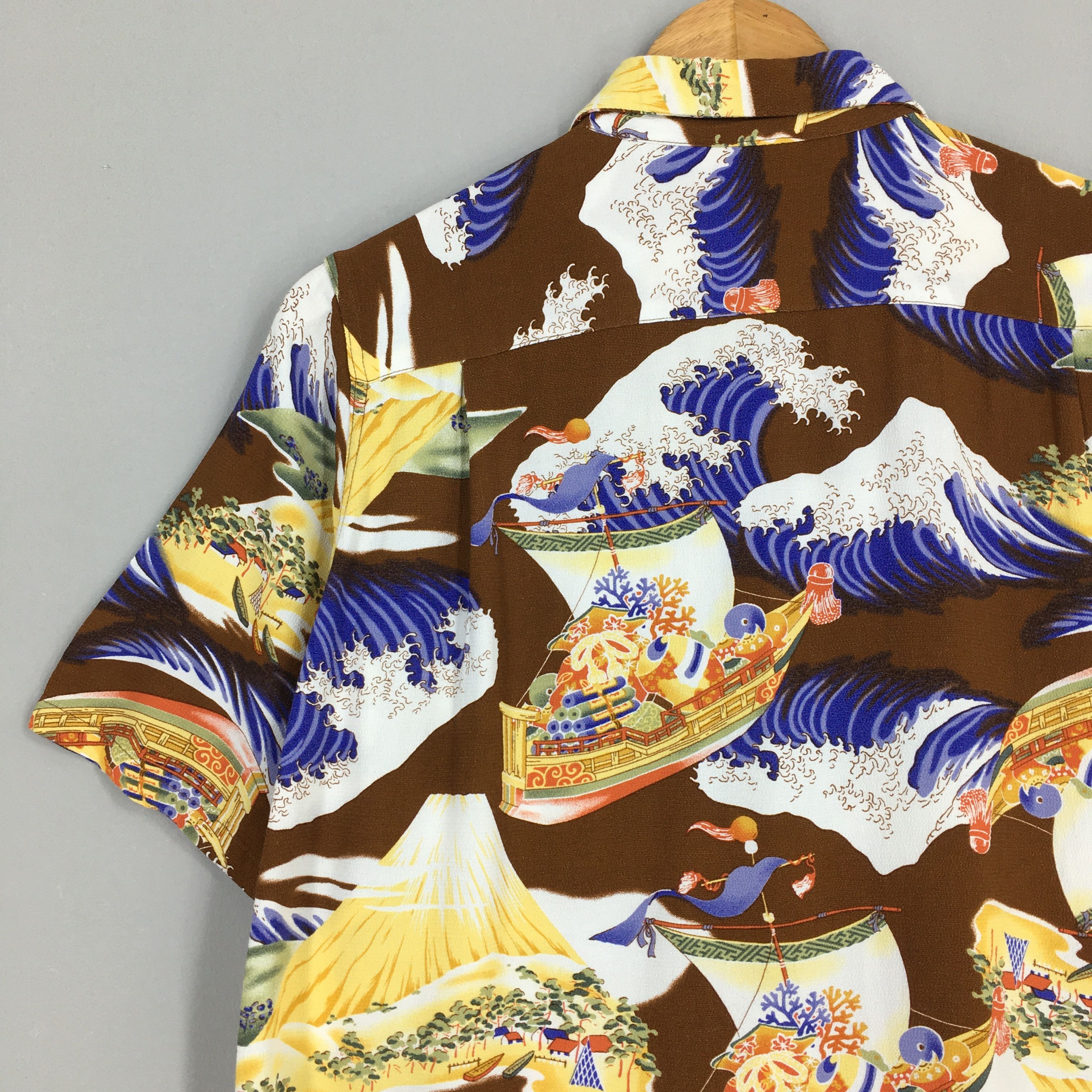 Other Vintage Hawaiian Japanese Fuji Mountain Rayon Shirt Medium Size US M / EU 48-50 / 2 - 8 Thumbnail