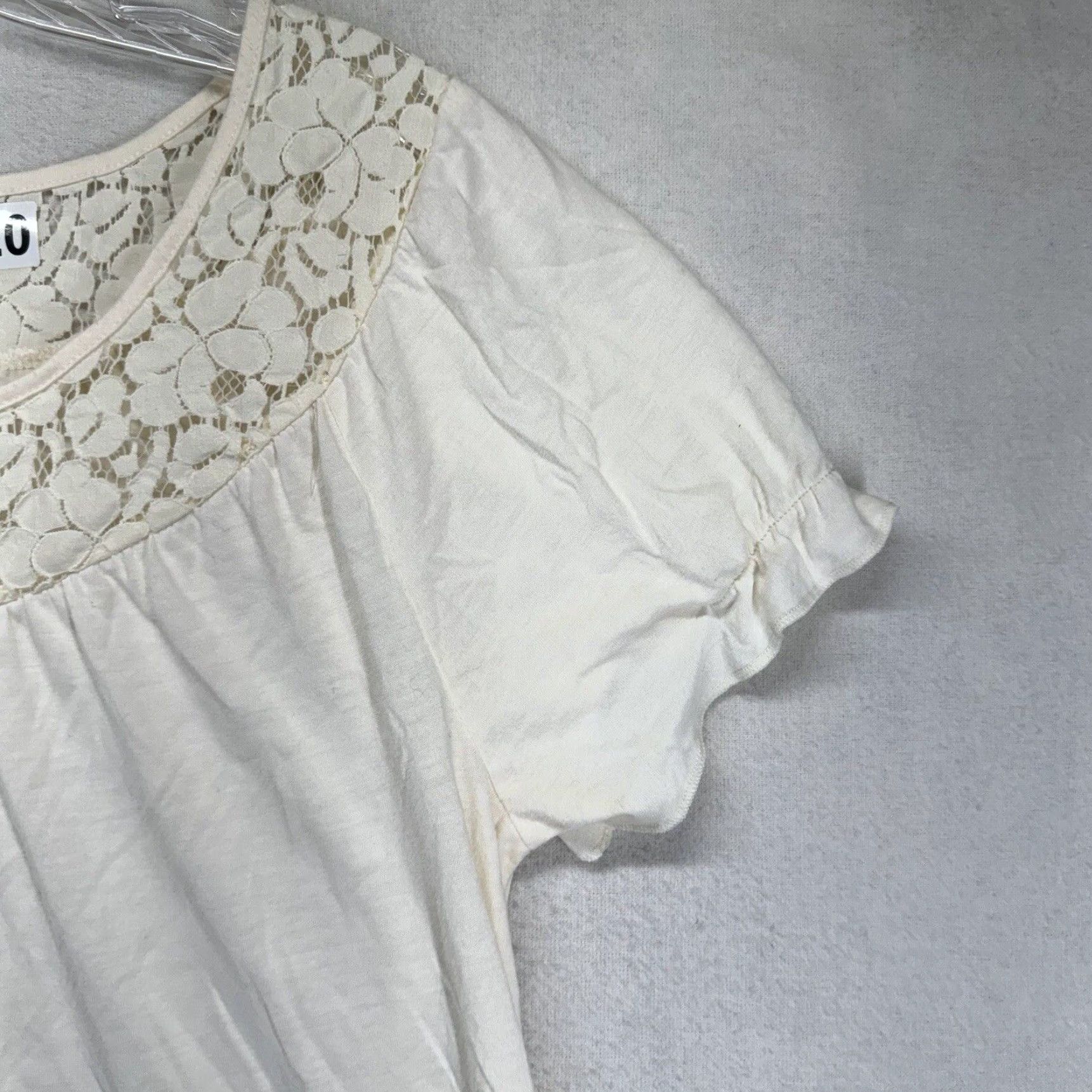 Apt. 9 VINTAGE Apt. 9 Women's Blouse Short Sleeve Lace Round Neck Ivory Floral Accents Bohemian Classic Medium Size M / US 6-8 / IT 42-44 - 6 Thumbnail