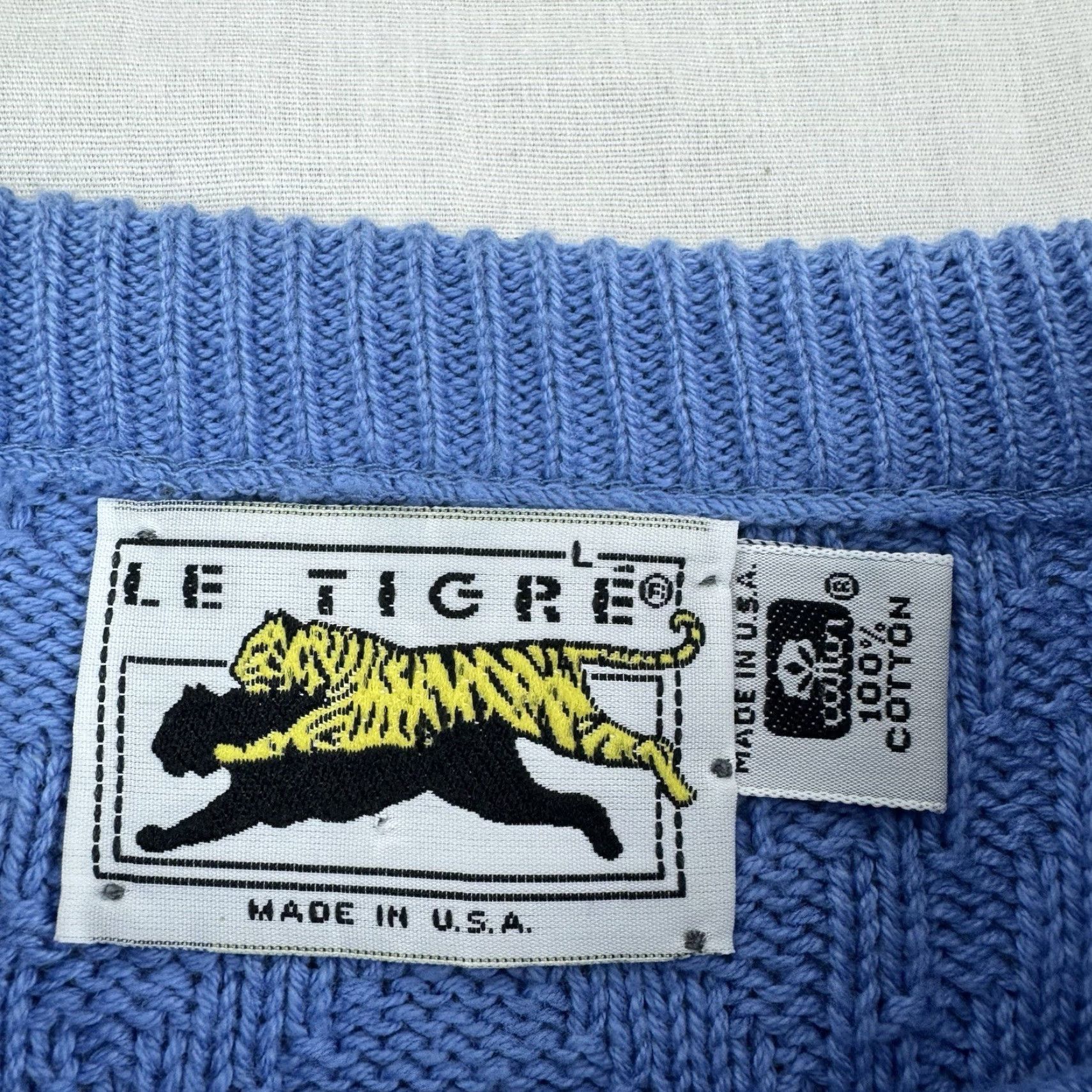 Vintage VINTAGE Le Tigre Sweater Adult Large Blue Knit 100% Cotton 80s 90s Mens Size US L / EU 52-54 / 3 - 3 Thumbnail