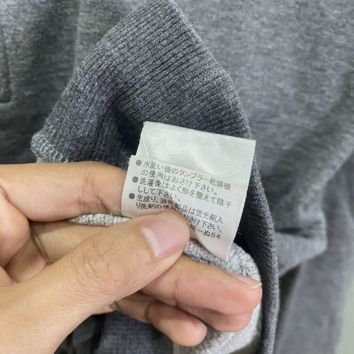 Burberry Burberry Black Label Mock Neck Button Pullover Sweatshirt Size US M / EU 48-50 / 2 - 13 Thumbnail