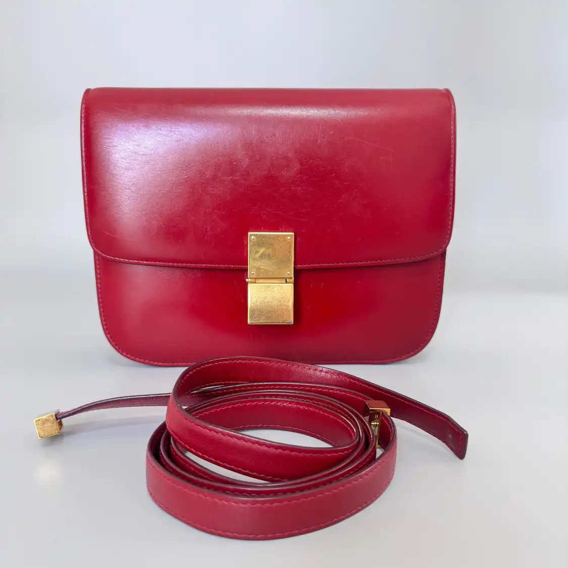 Celine CELINE CLASSIC BOX Medium red cowhide leather tofu bag crossbody bag Size ONE SIZE - 1 Thumbnail